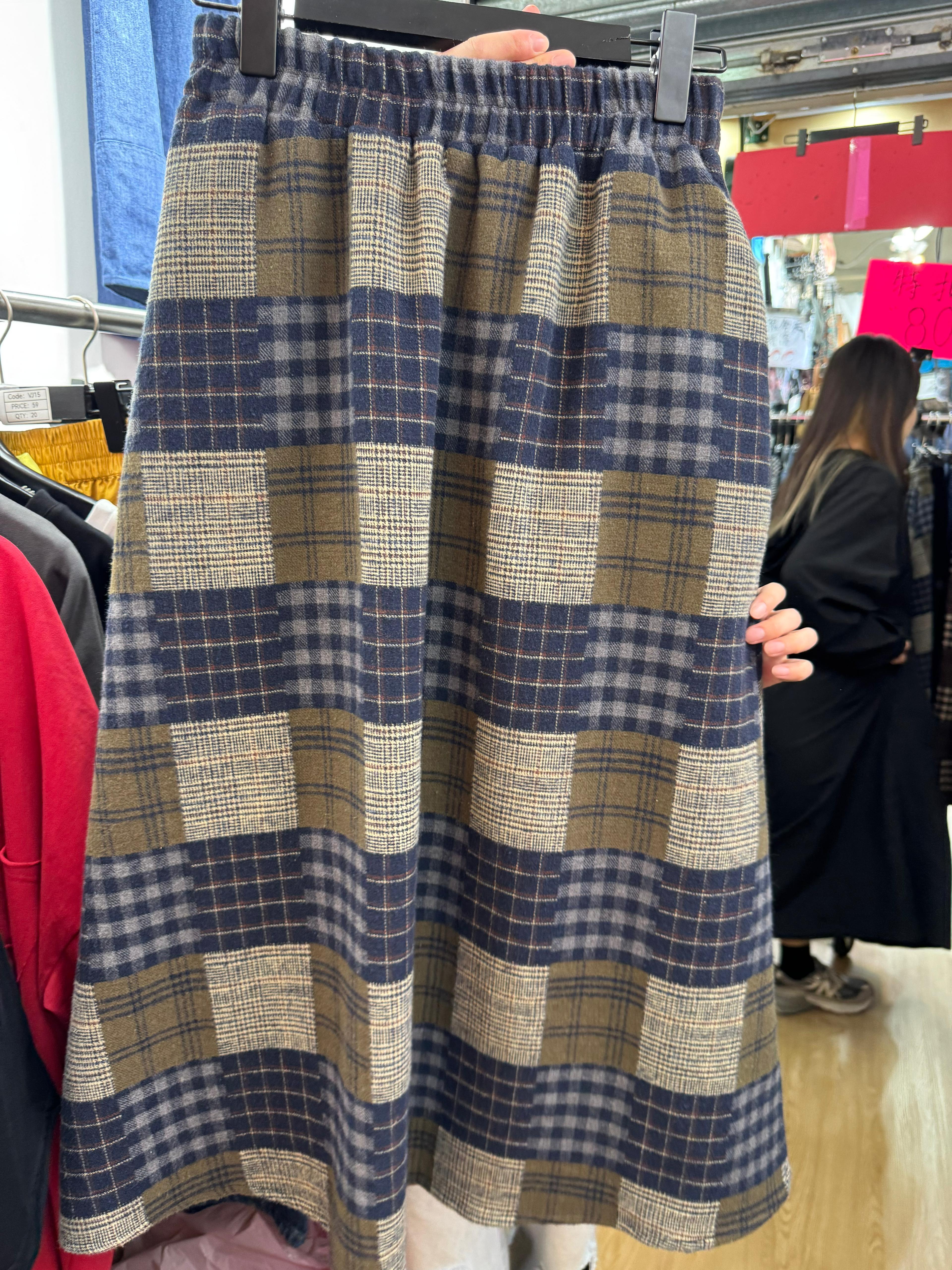 6129J BEIGE BLUE CHECKS LONG SKIRT
