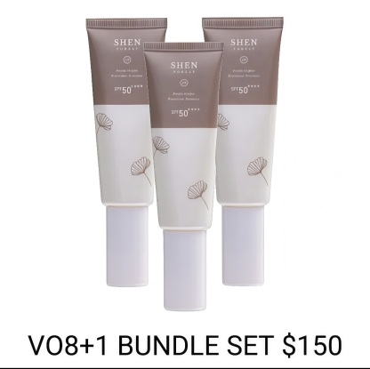 3523D CLEAN AND EFFECTIVE SUNSCREEN Lotion 50g BUNDLE SET X3 WItH 1
BRAND-NAME POWDER PUFF AND 2 TRAVEL SKINCARE
RANDOM