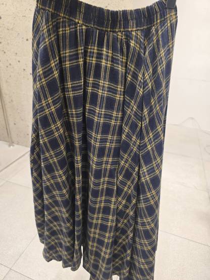 1076D NAVY VINTAGE, PLAID SKIRT, RELAXED FIT, WITH ELASTIC WAISTBAND