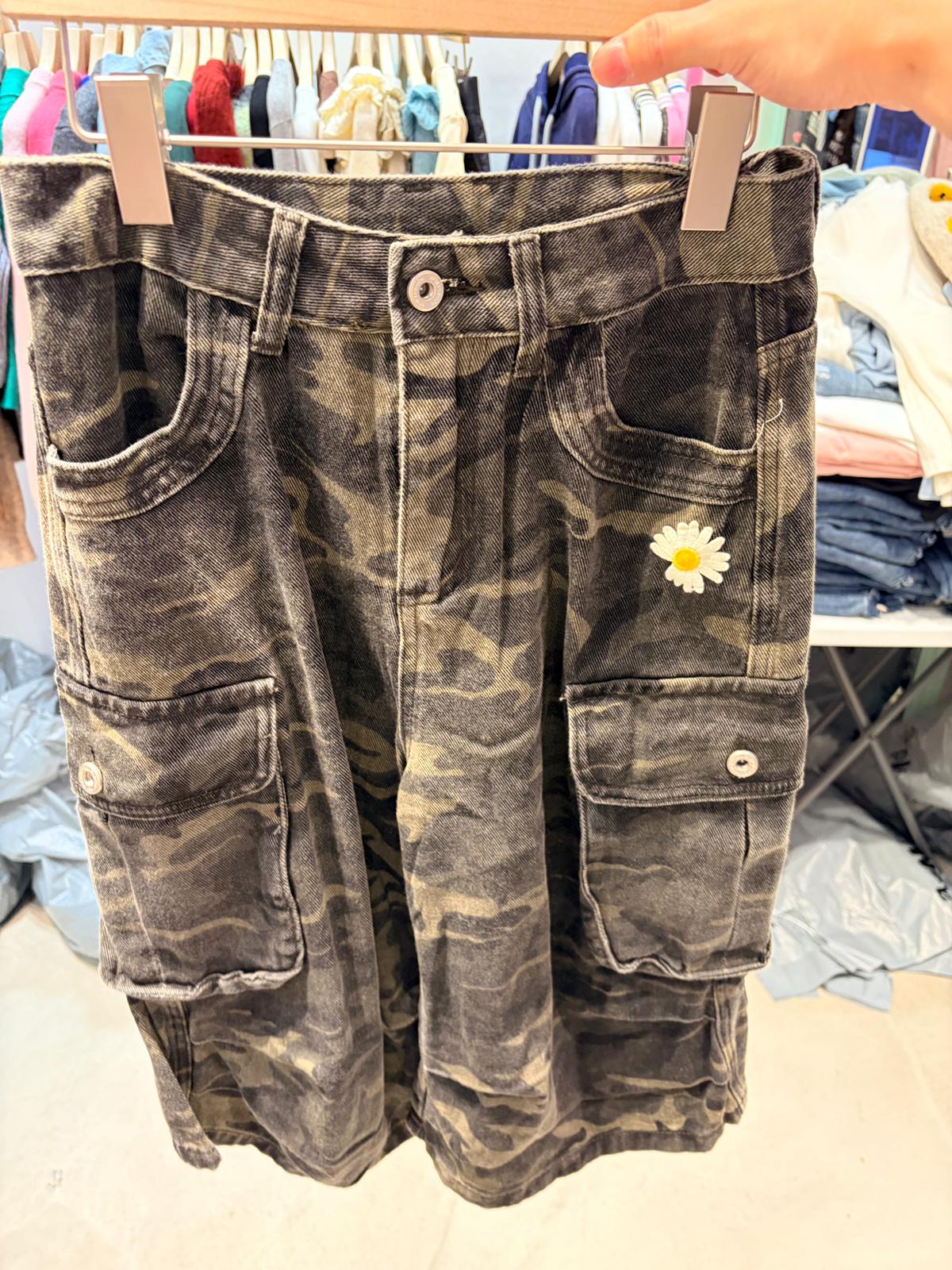 4514A CAMO STREETWEAR, DENIM BERMS, RELAXED FIT, WITH CARGO POCKETS