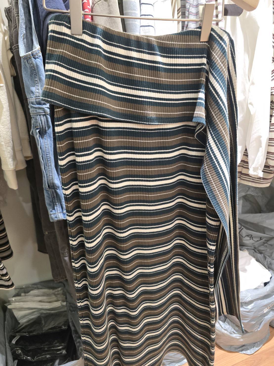 3784D BROWN GREEN CASUAL, RIBBED, STRIPED TOP, RELAXED FIT, WITH TIE WAIST DETAIL