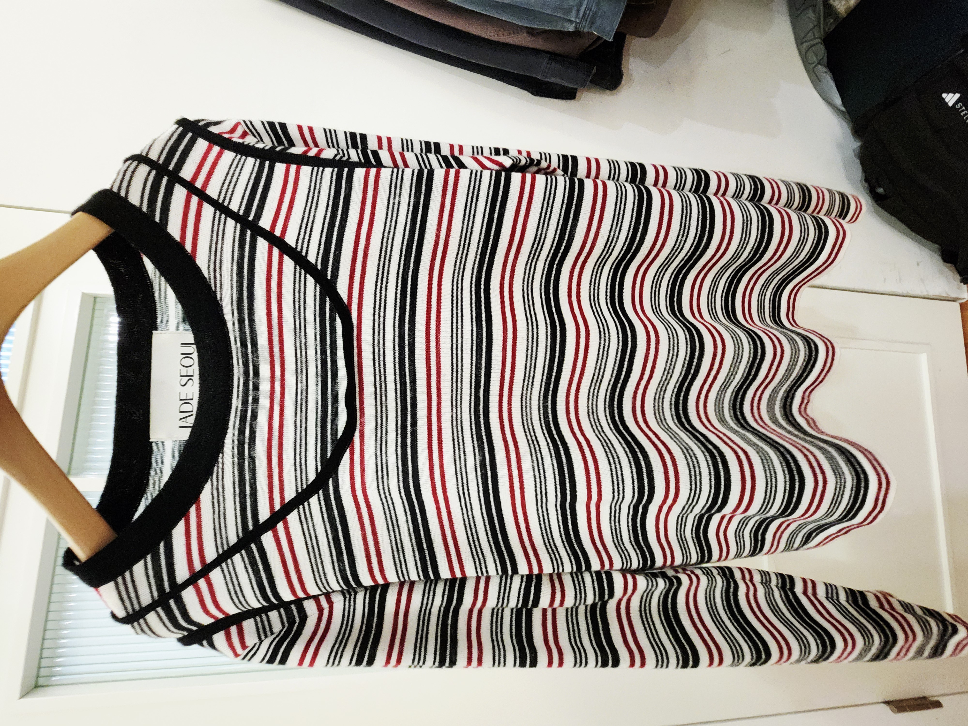 8480K RED BLACK CASUAL, STRIPED SWEATER, RELAXED FIT, WITH CONTRAST TRIM