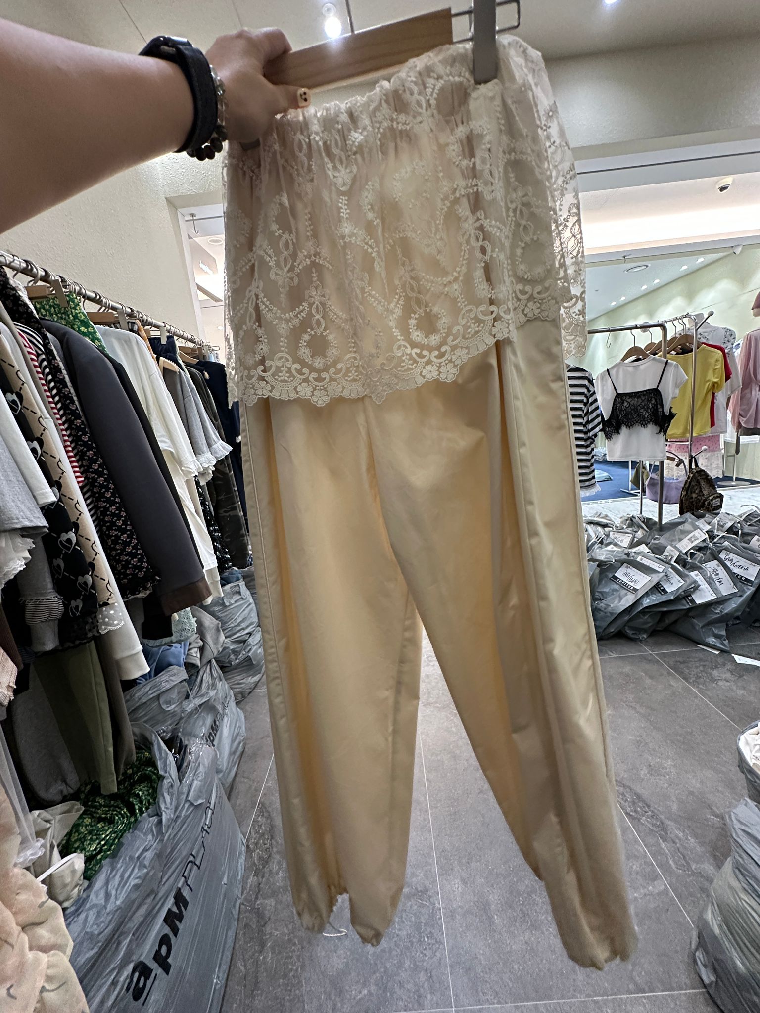 6926S IVORY ELEGANT, LACE TROUSERS, RELAXED FIT, with LACE DETAILING