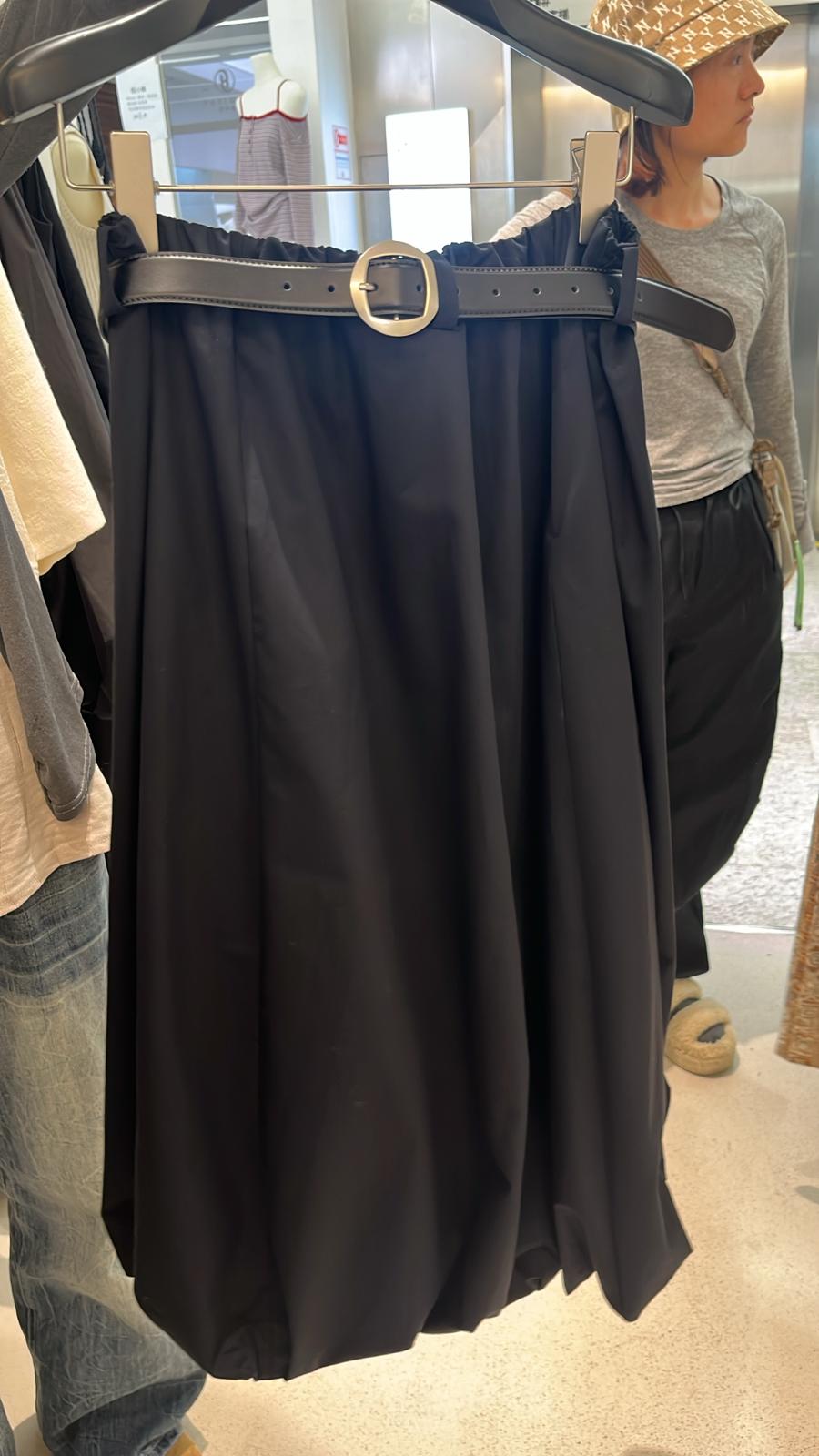 4376S BLACK ELEGANT SKIRT, RELAXED FIT, with BELT DETAIL