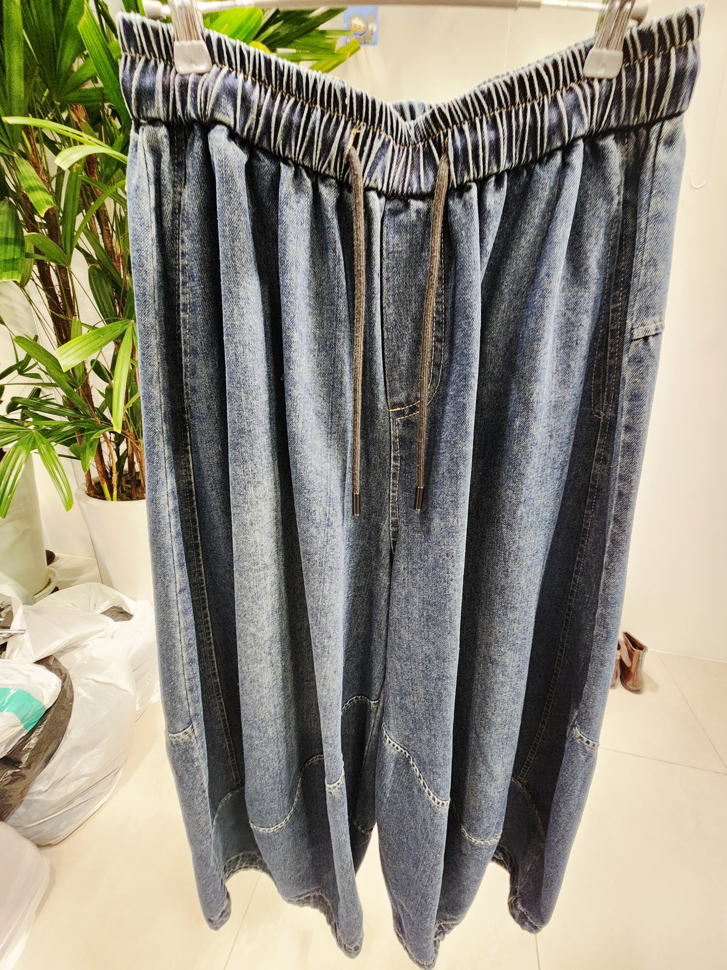8814K DARK BLUE CASUAL, DENIM TROUSERS, RELAXED FIT, WITH ELASTIC WAISTBAND