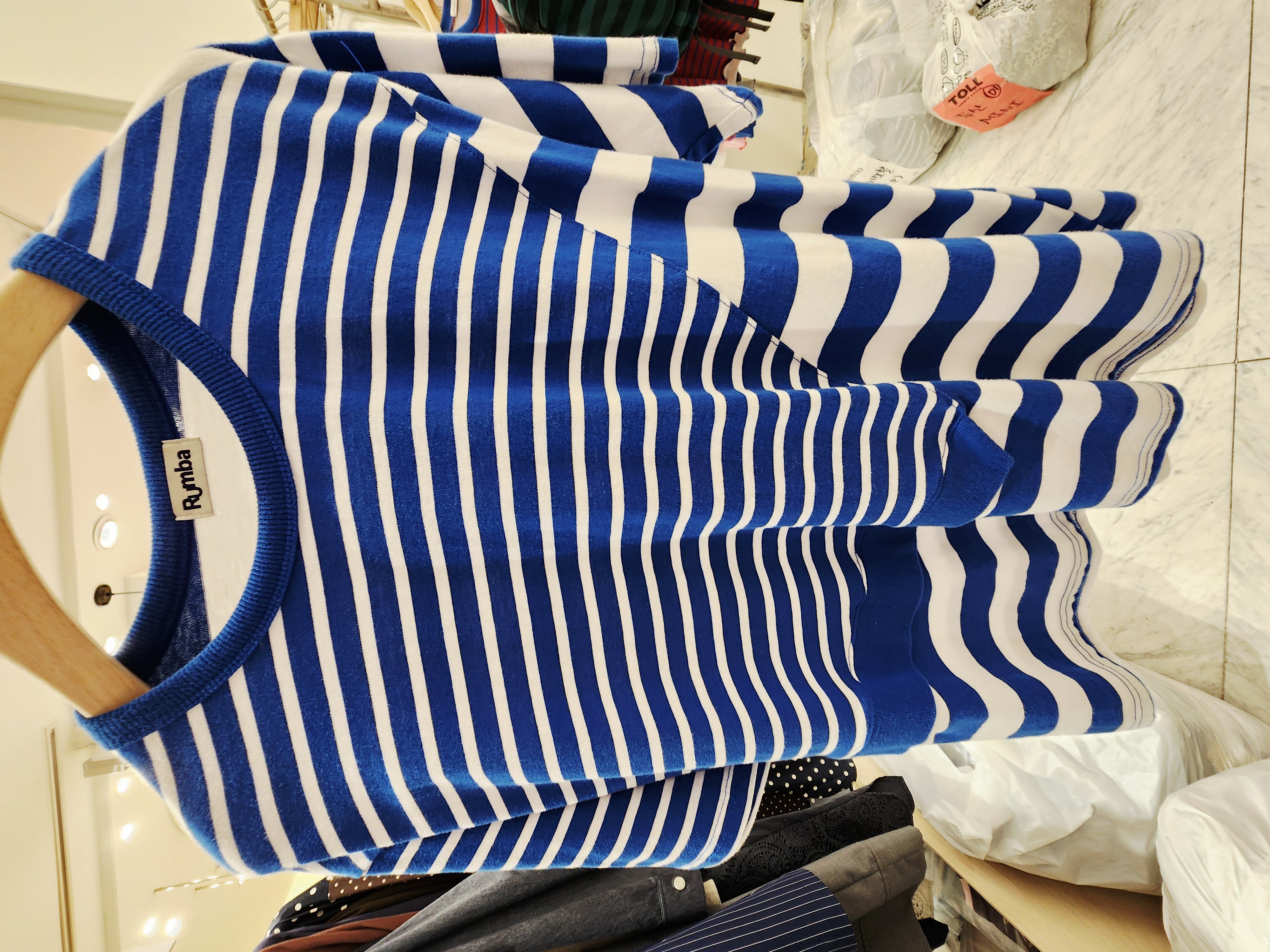 1019T BLUE AND WHITE STRIPED CREW NECK 