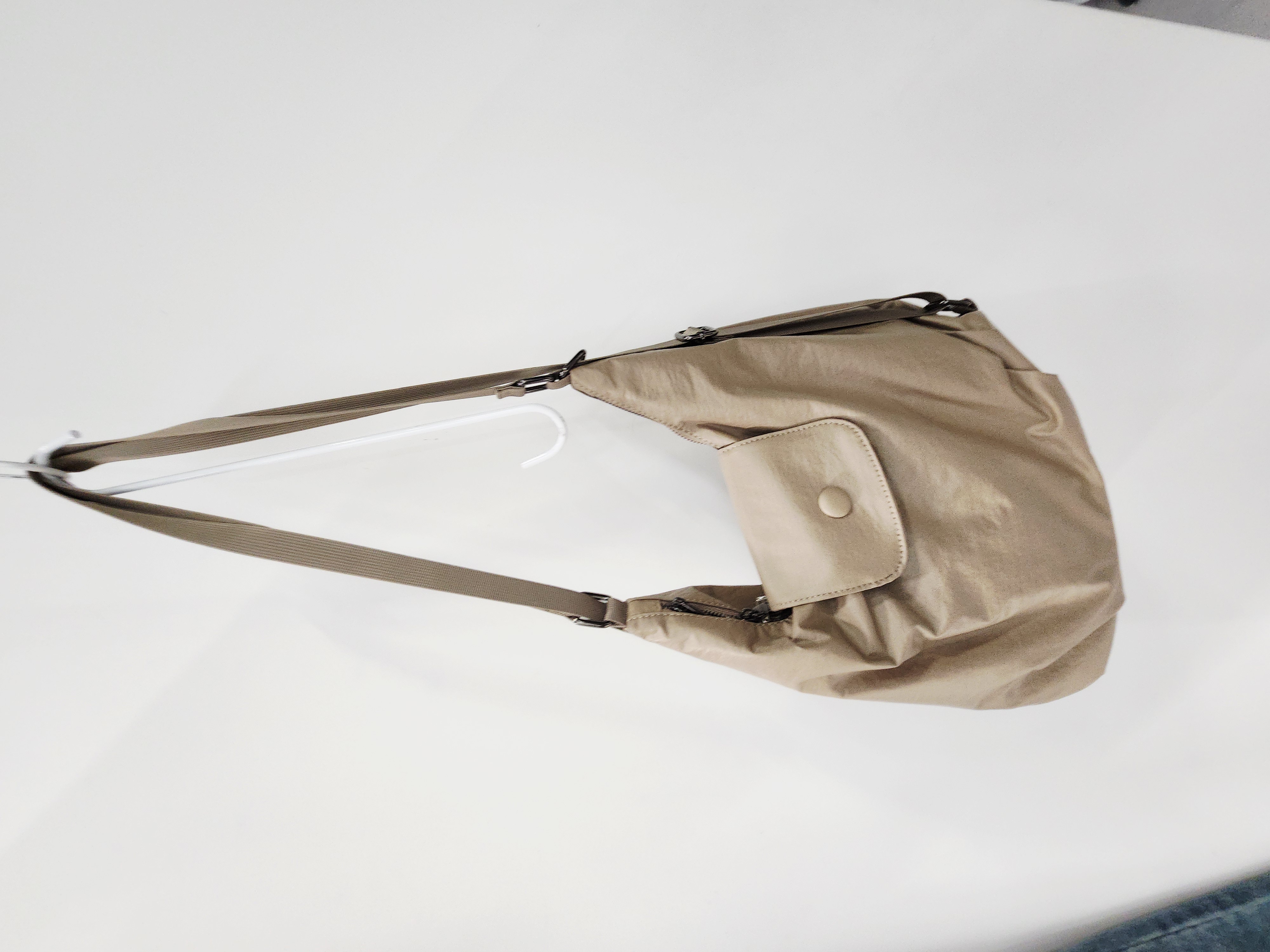 0926T BEIGE 3-WAY BAG WITH SNAP-FLAP POCKET AND WEB STRAP