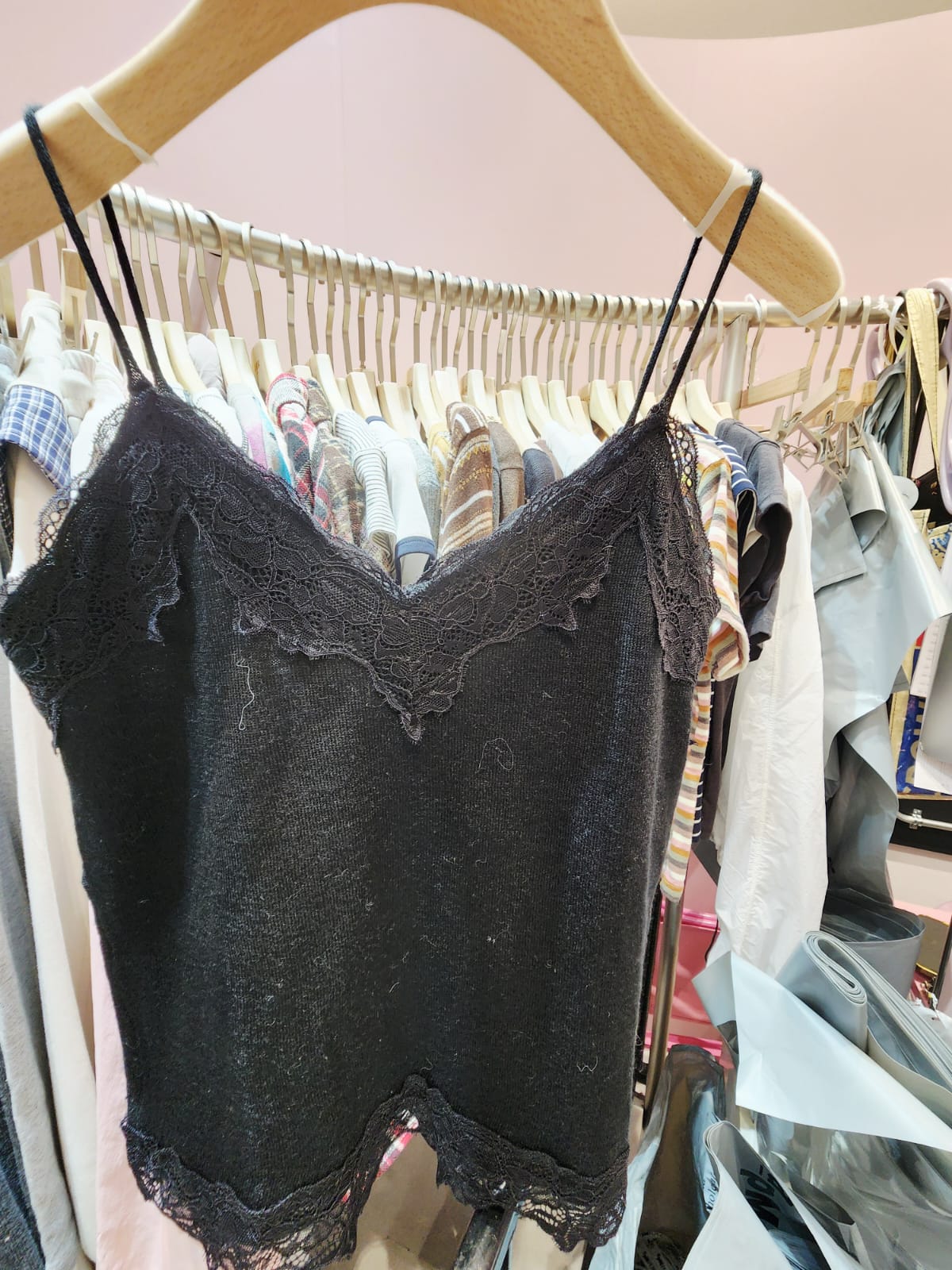 1324T BLACK WOOL CAMISOLE