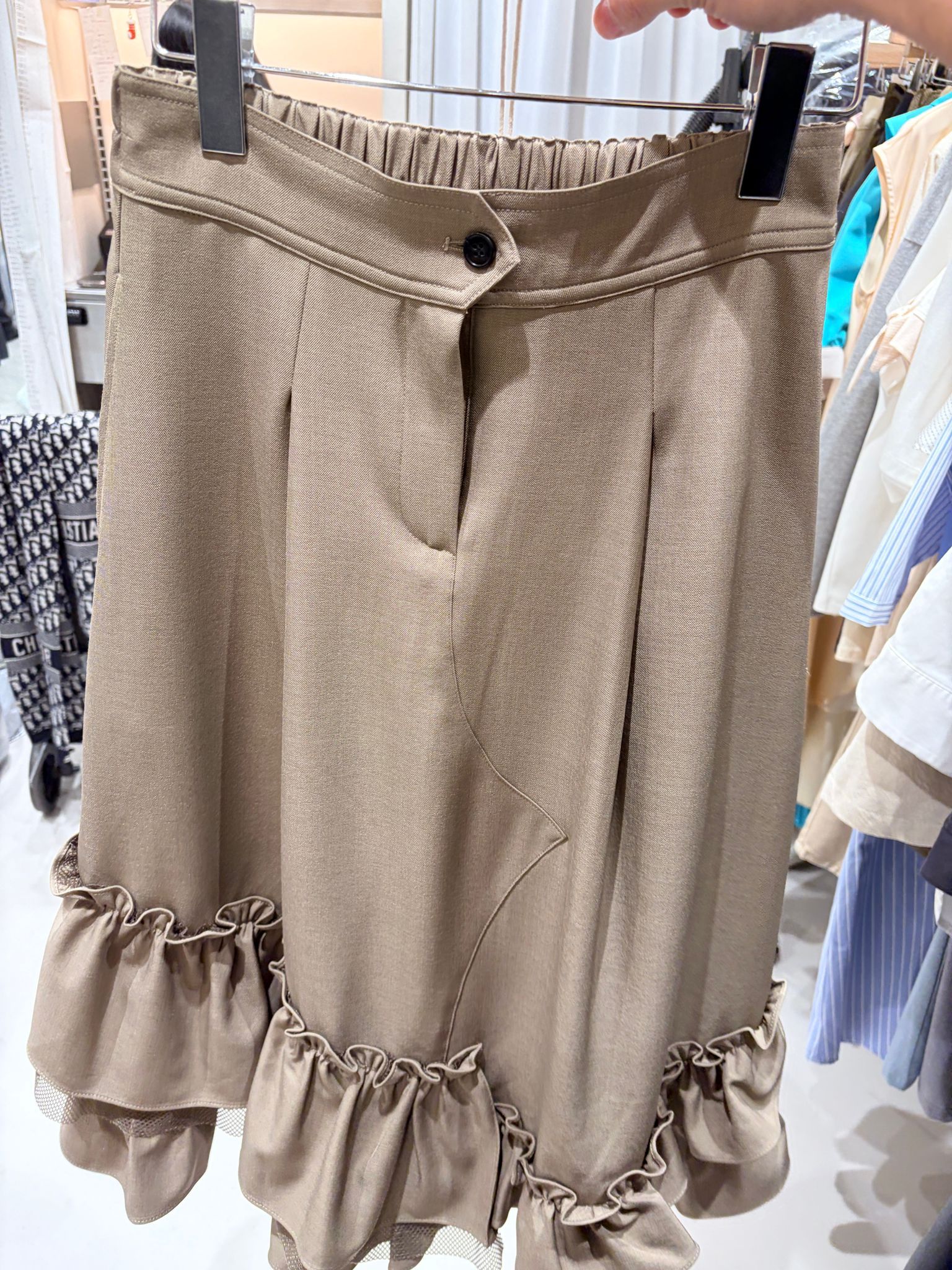 4707J TAUPE ELASTIC SKIRT WITH RUFFLED HEM