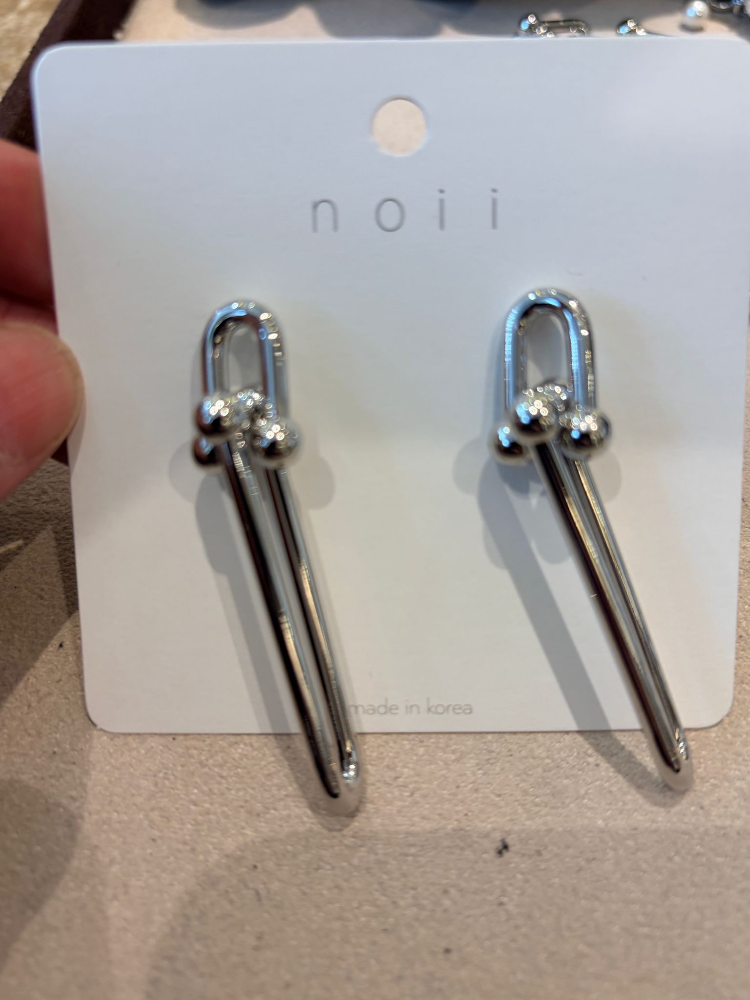 4759J SILVER INTERLINK LONG EARRING