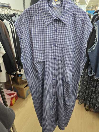 6019J PURPLE VINTAGE, PLAID DRESS, RELAXED FIT, WITH BUTTON-UP FRONT