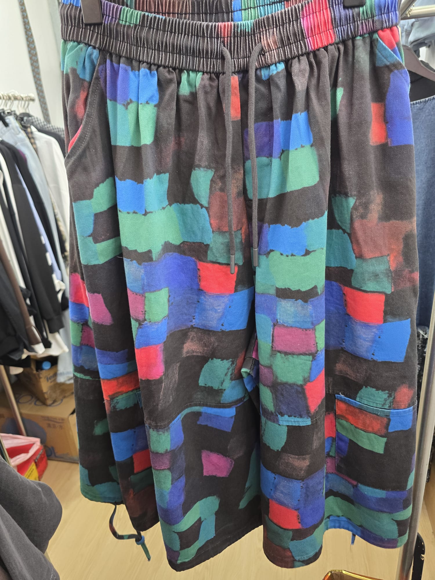 6024J BLACK BLUE STREETWEAR, PLAID SHORTS, RELAXED FIT, WITH ELASTIC WAISTBAND