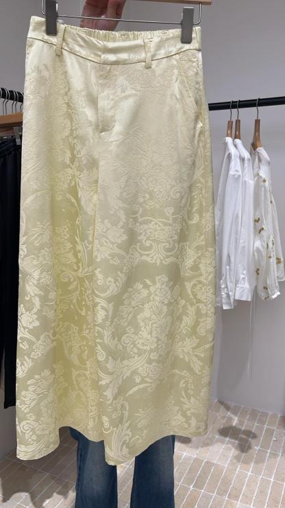 3942S YELLOW ELEGANT, FLORAL TROUSERS, TAILORED FIT, with INTRICATE FLORAL PATTERN