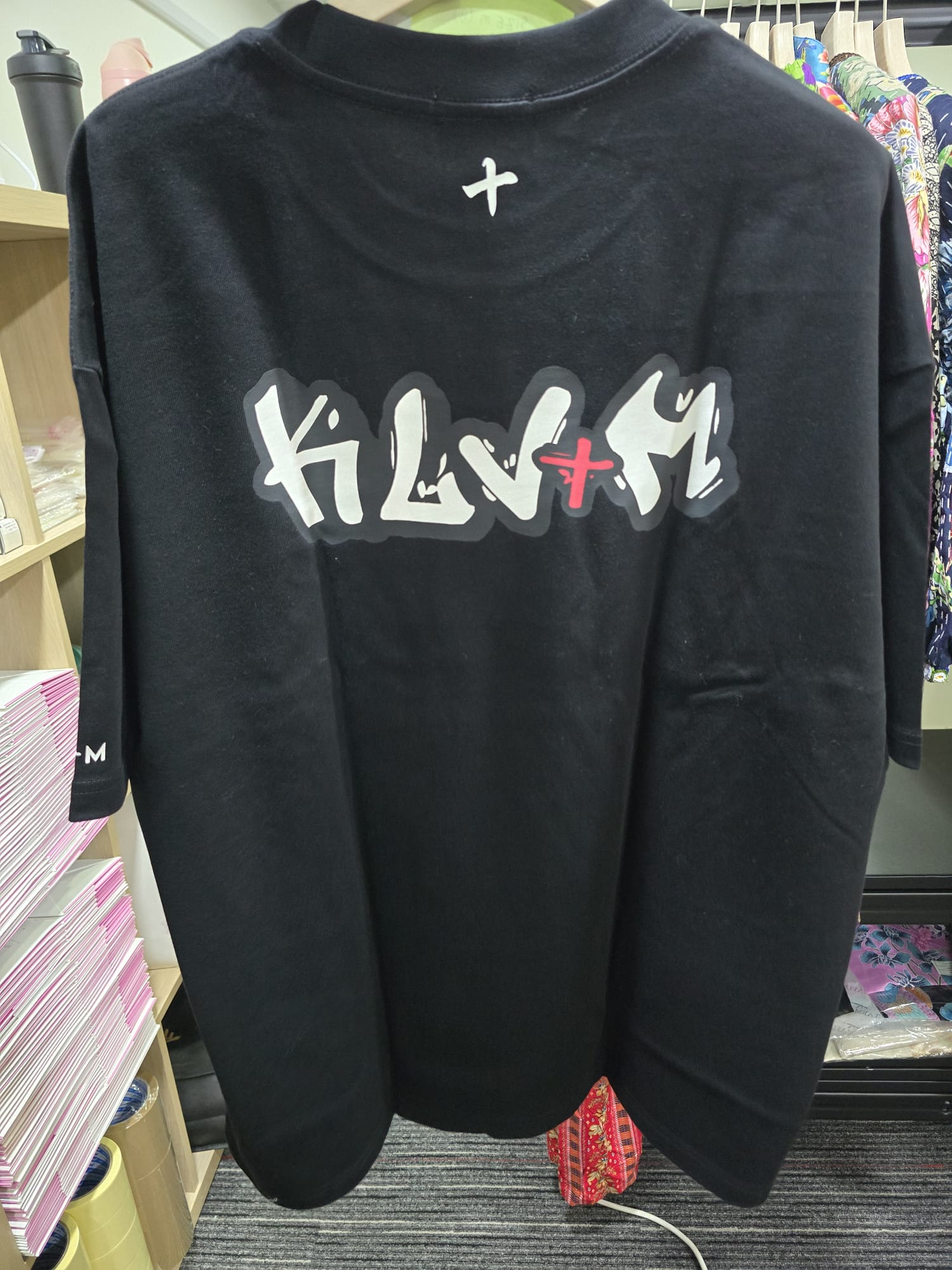 5772A GRAFFITI BLACK