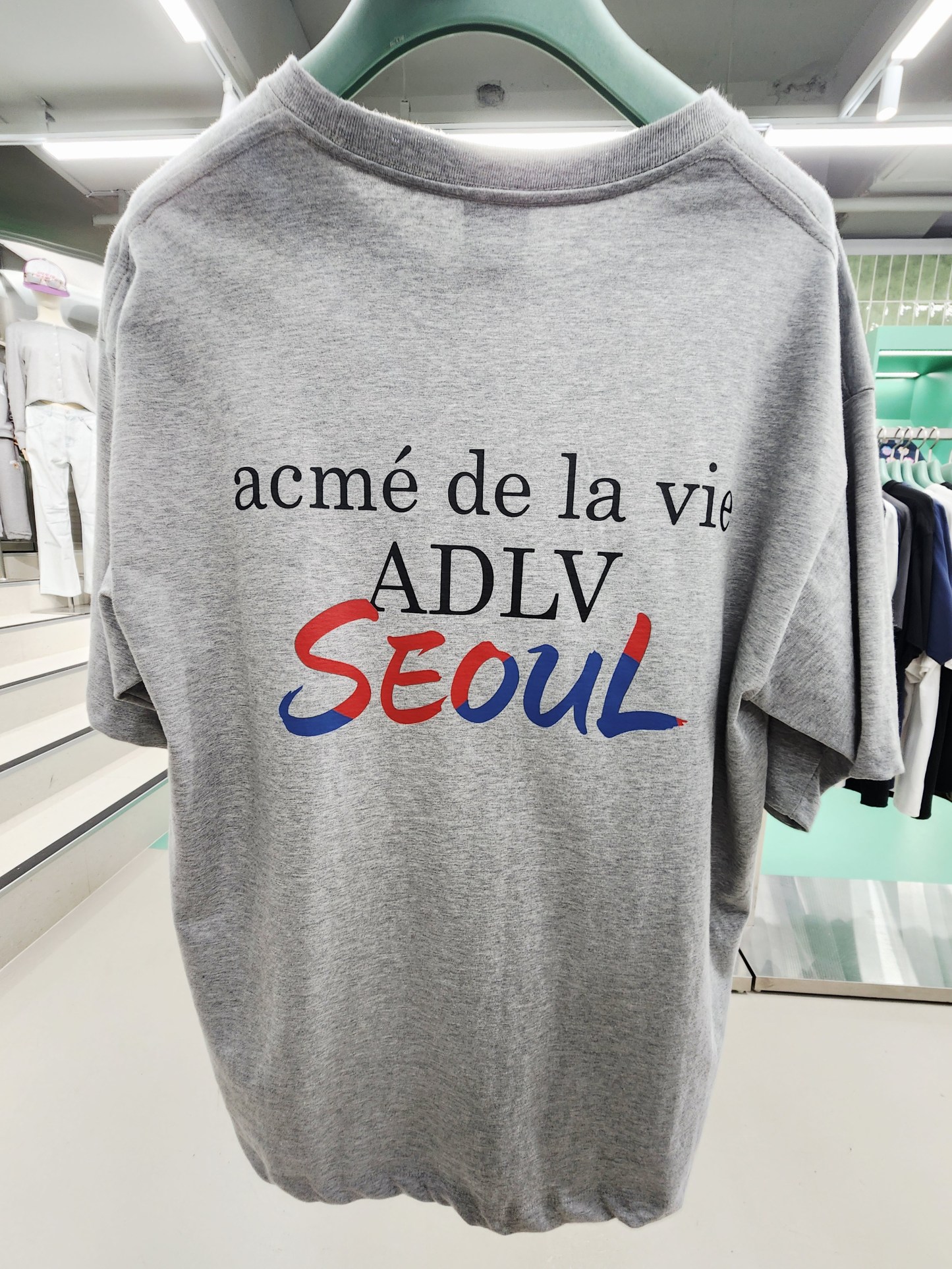 8314K GRAY TEE SEOUL PRINT
