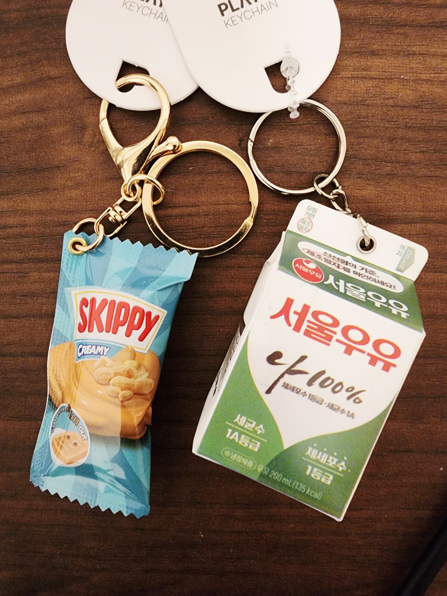 8622K LNS FREE CUTE KEYCHAIN (RANDOM DESIGN)