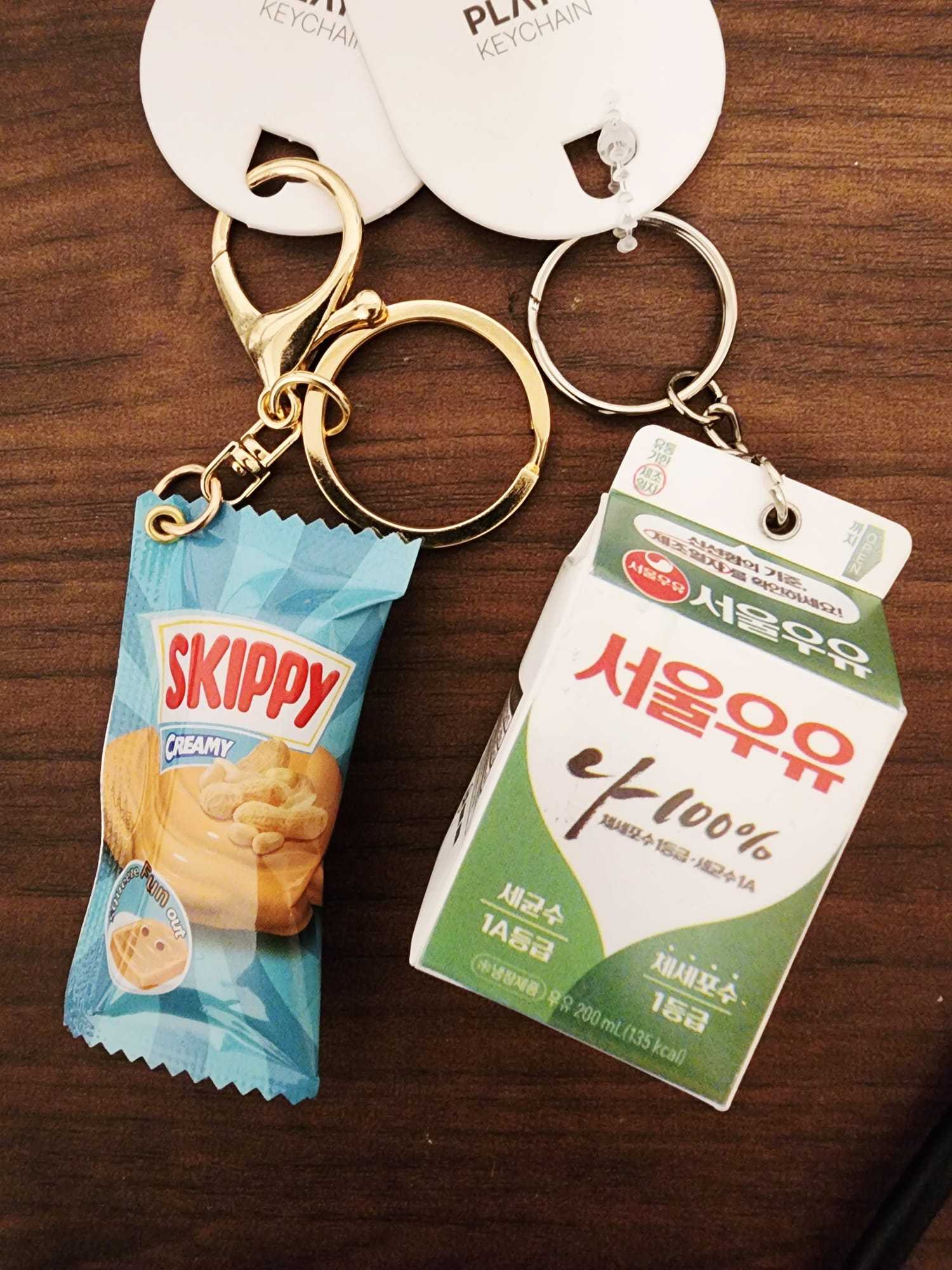 8622K LNS FREE CUTE KEYCHAIN (RANDOM DESIGN)