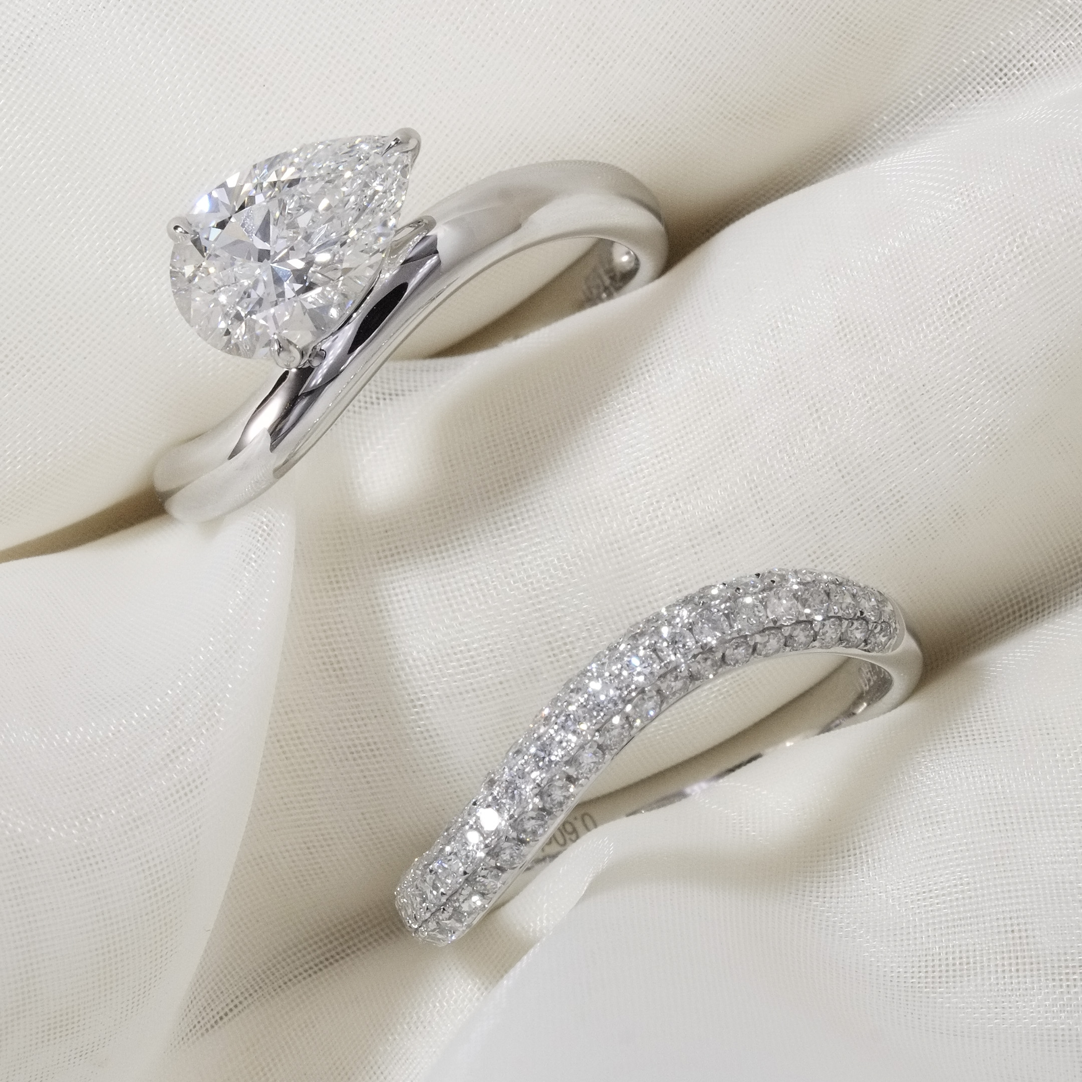 1.56ct D VS1 梨形培育鑽石18K白金套裝戒指 (附證書)