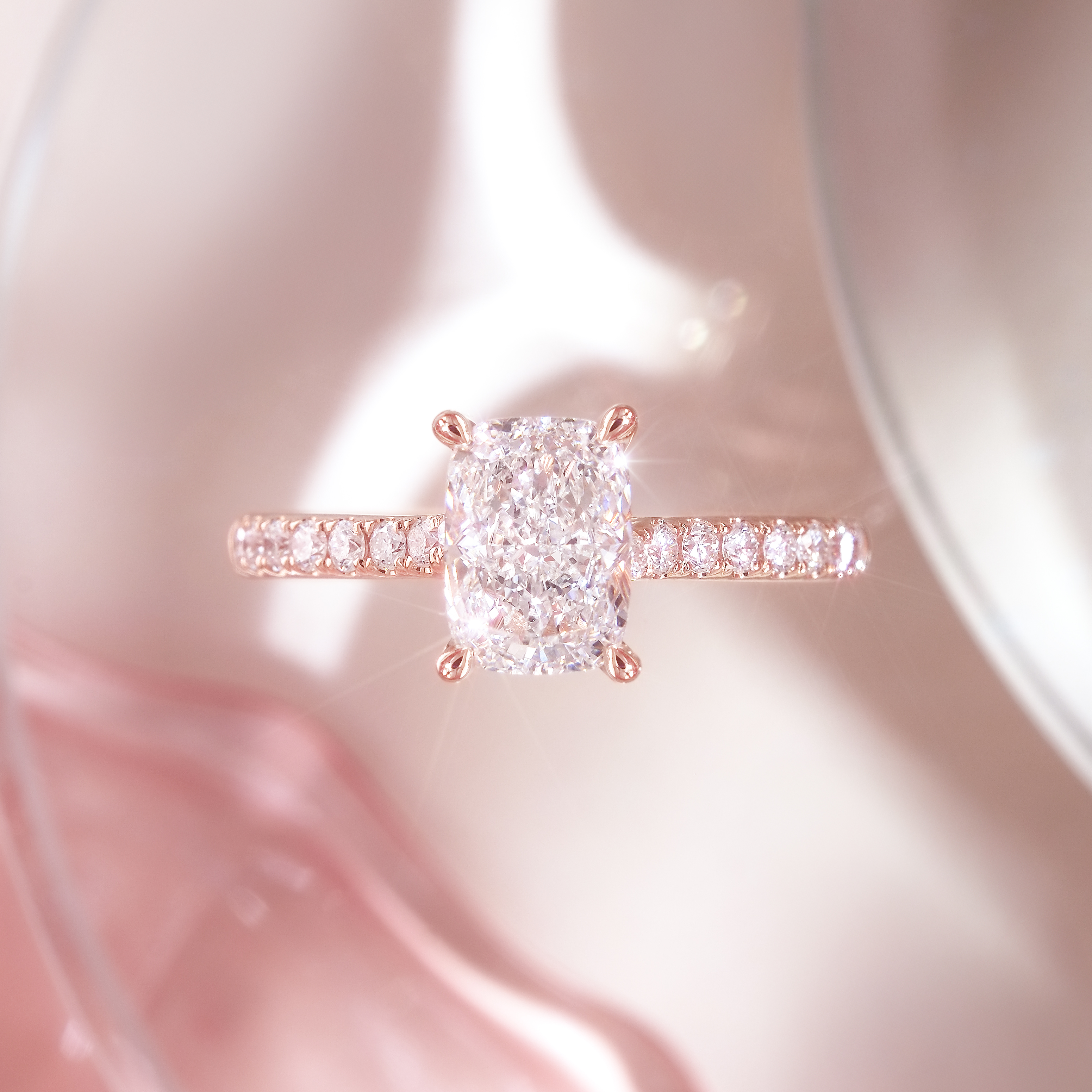 1.54ct E VS1 枕形培育鑽石18K玫瑰金戒指