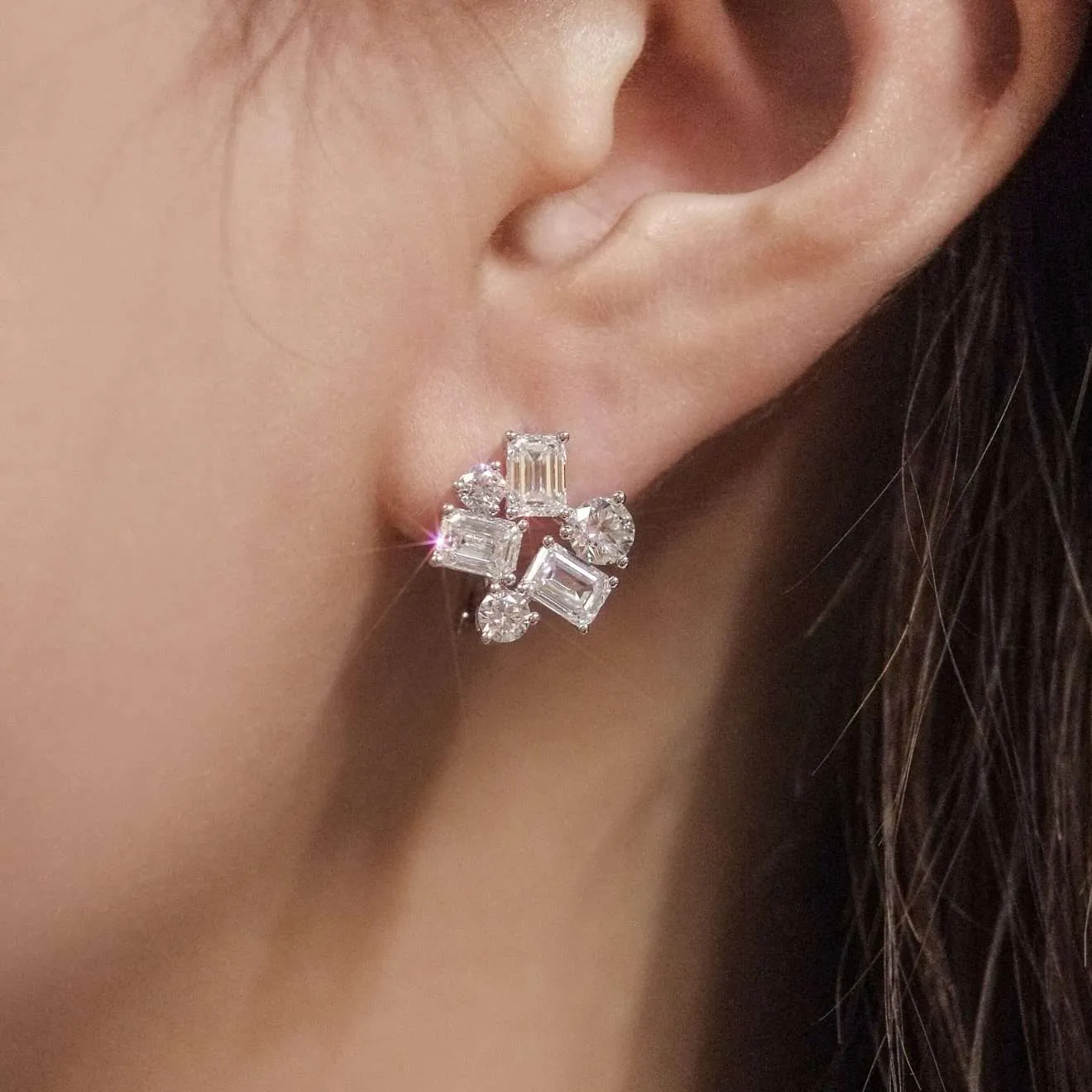 祖母綠形及圓形耳環