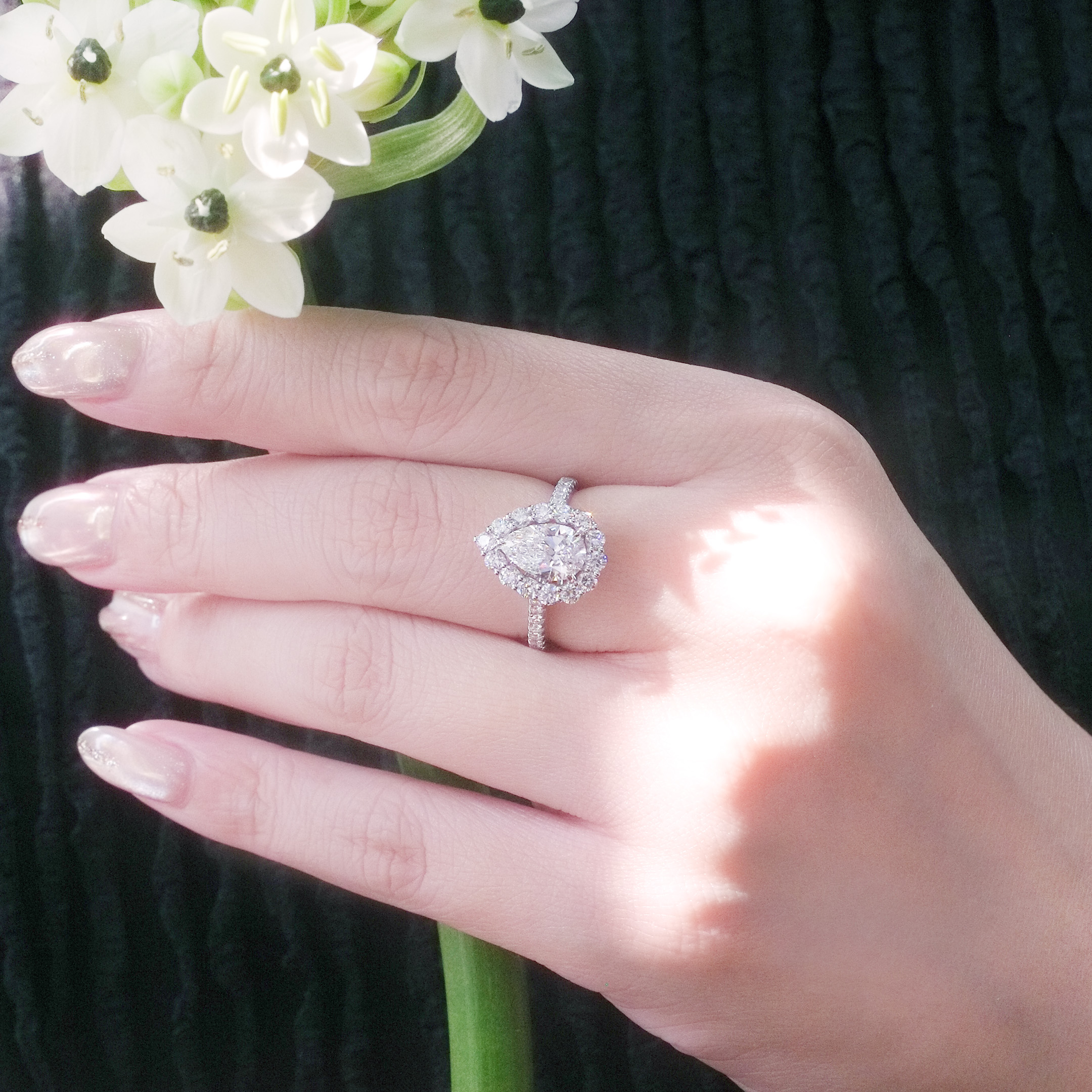 1.50ct D VVS2 梨形培育鑽石18K白金戒指