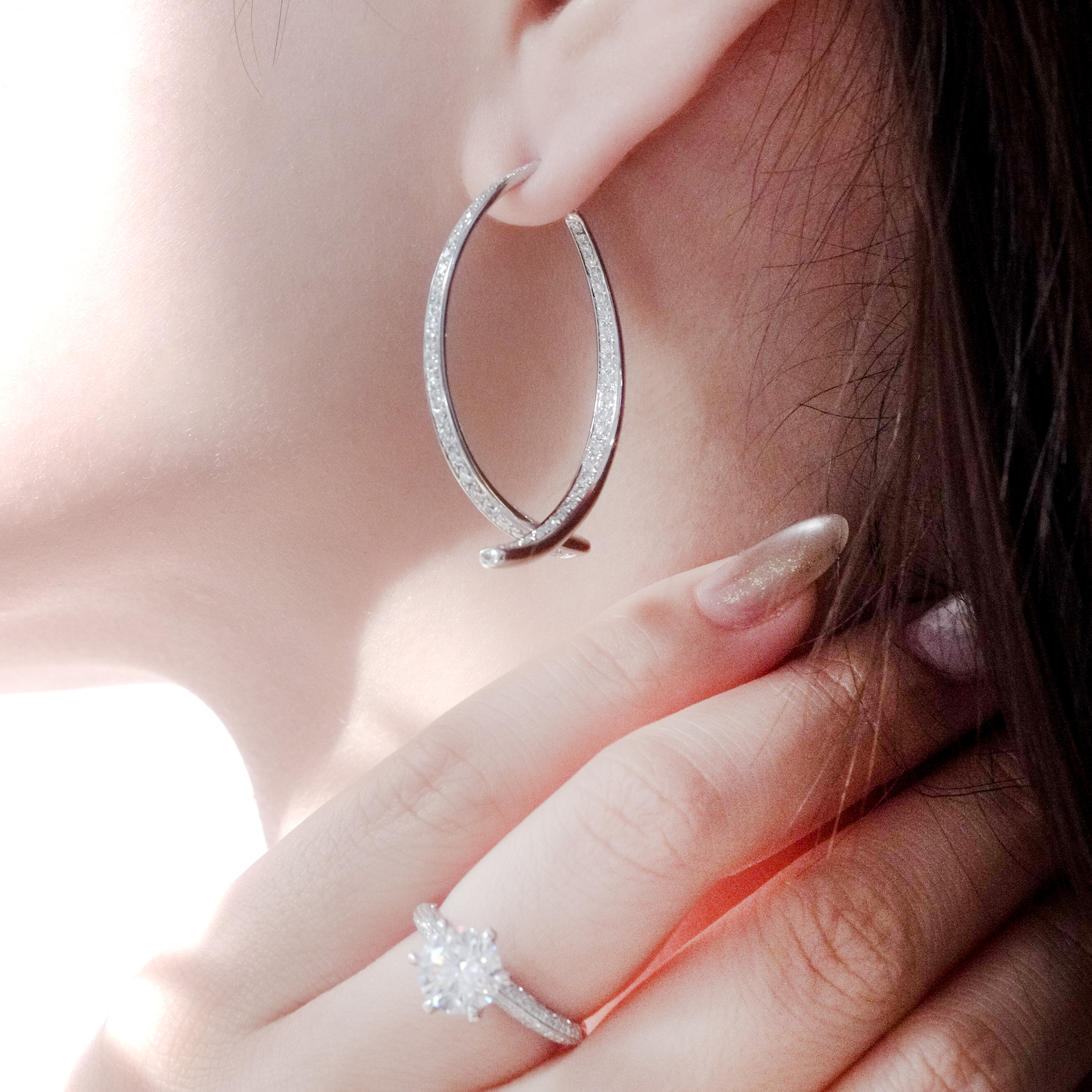 流鬚兩戴垂墜耳環