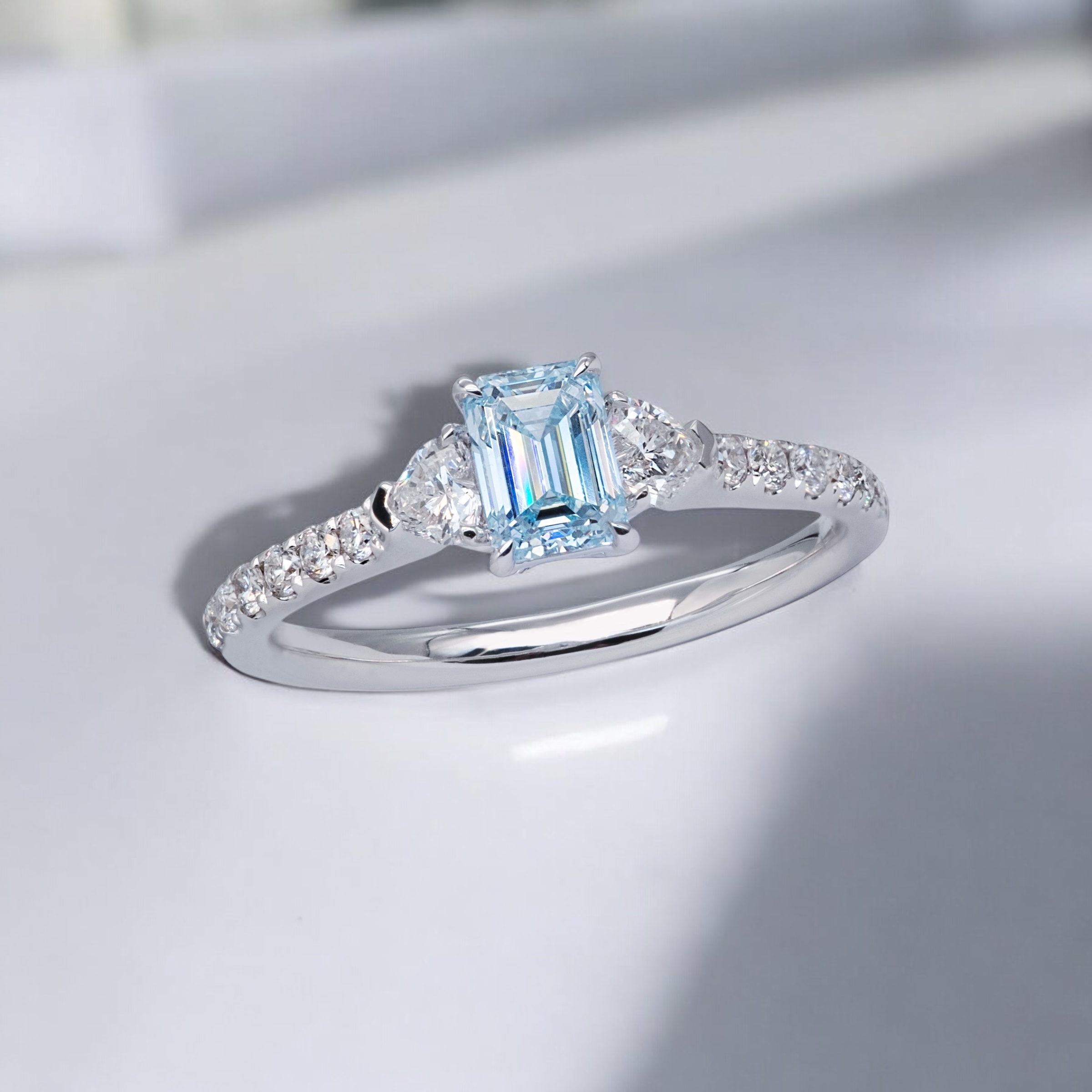 香港培育藍鑽戒指