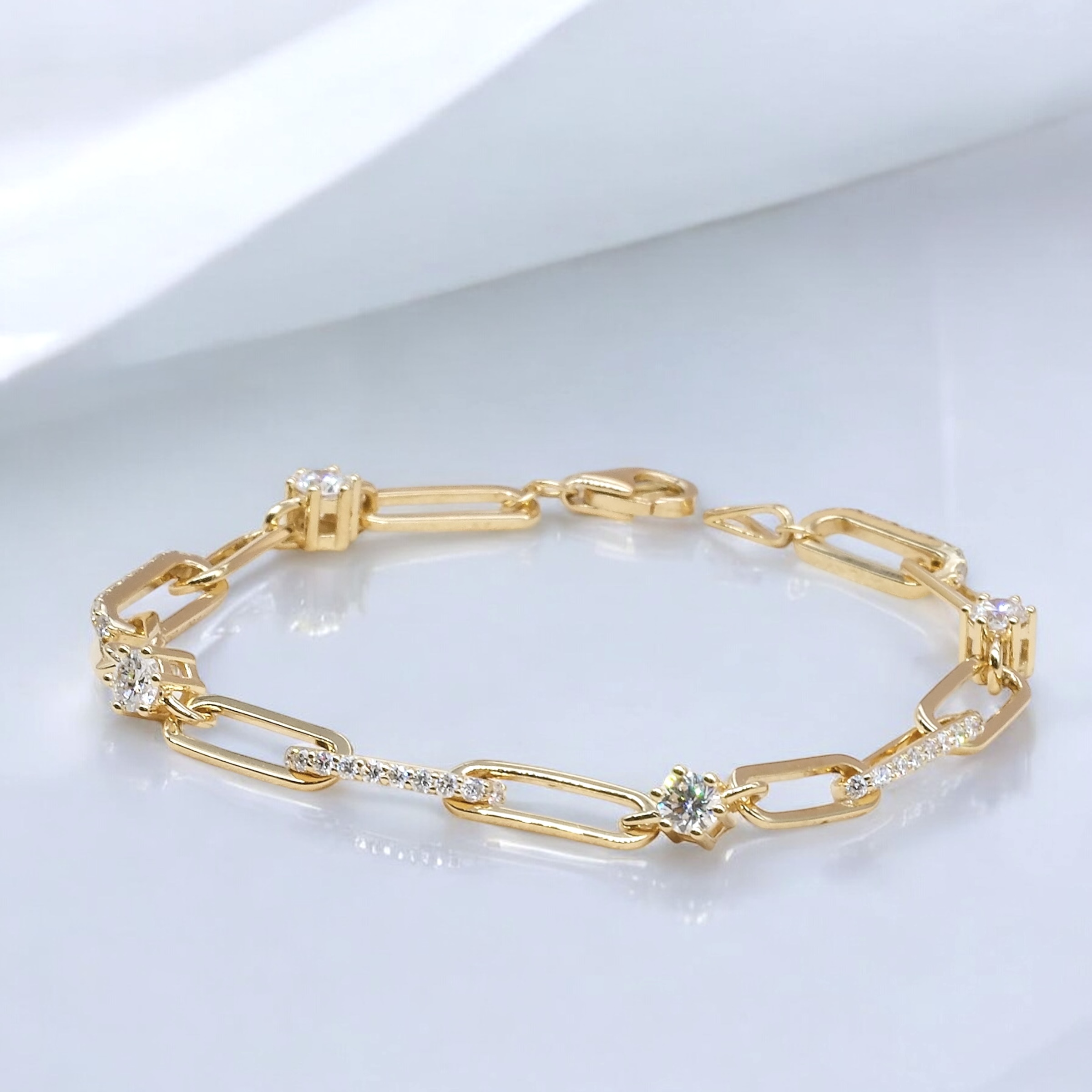 培育鑽石萬字夾手鏈