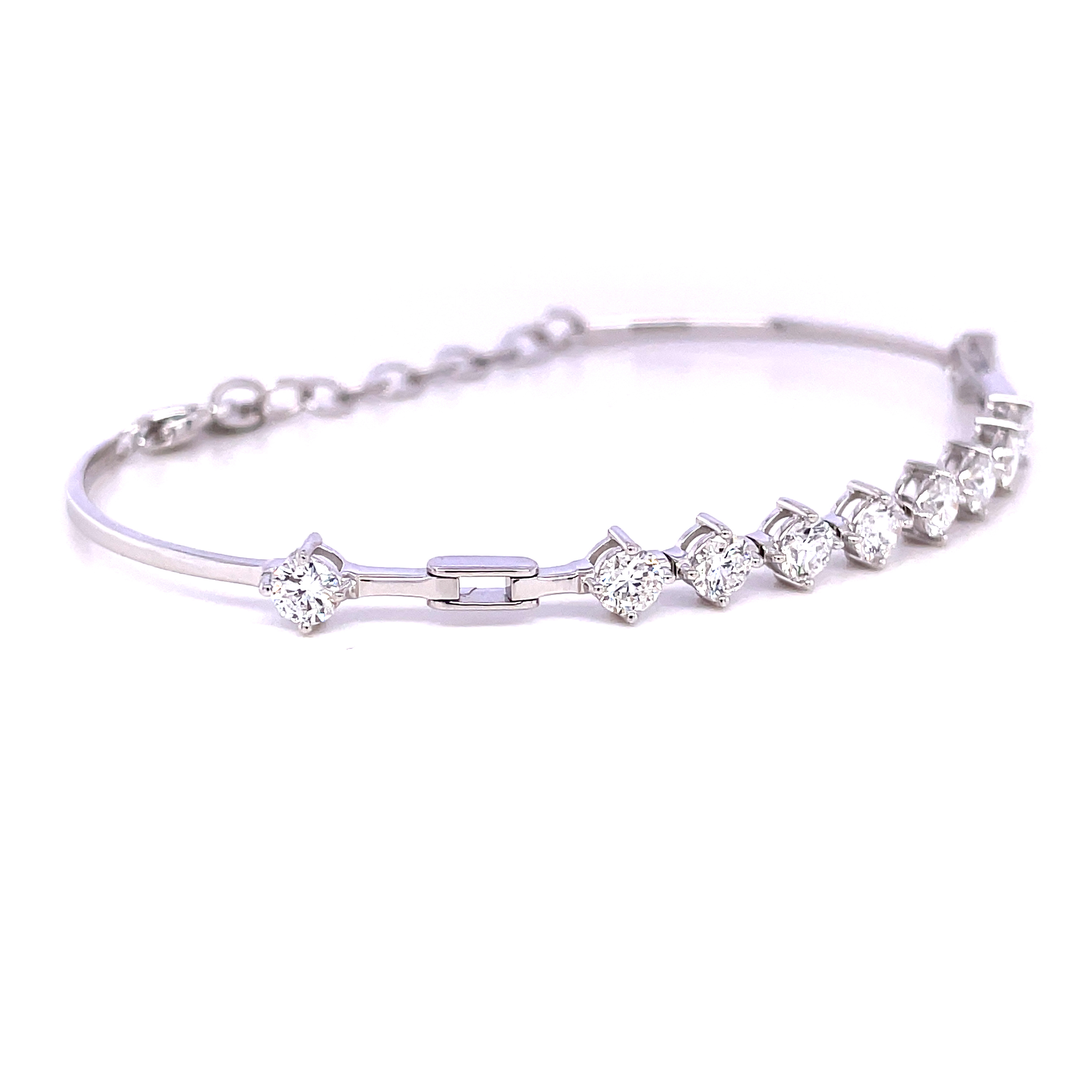 1.00ct 10-stone lab grown diamond chain bangle in white gold with adjustable chain.