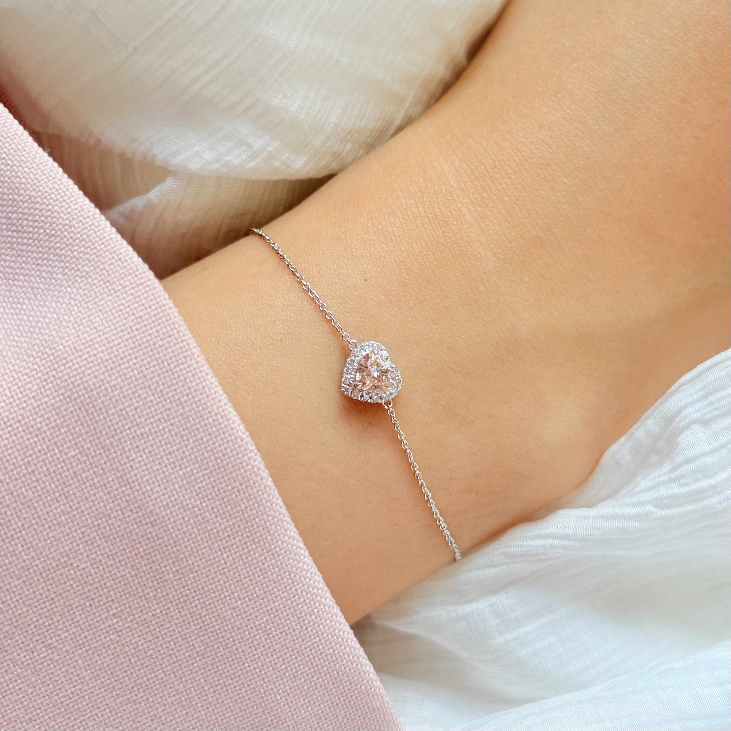 0.51ct 心形粉紅培育鑽石18K白金圍鑽手鏈