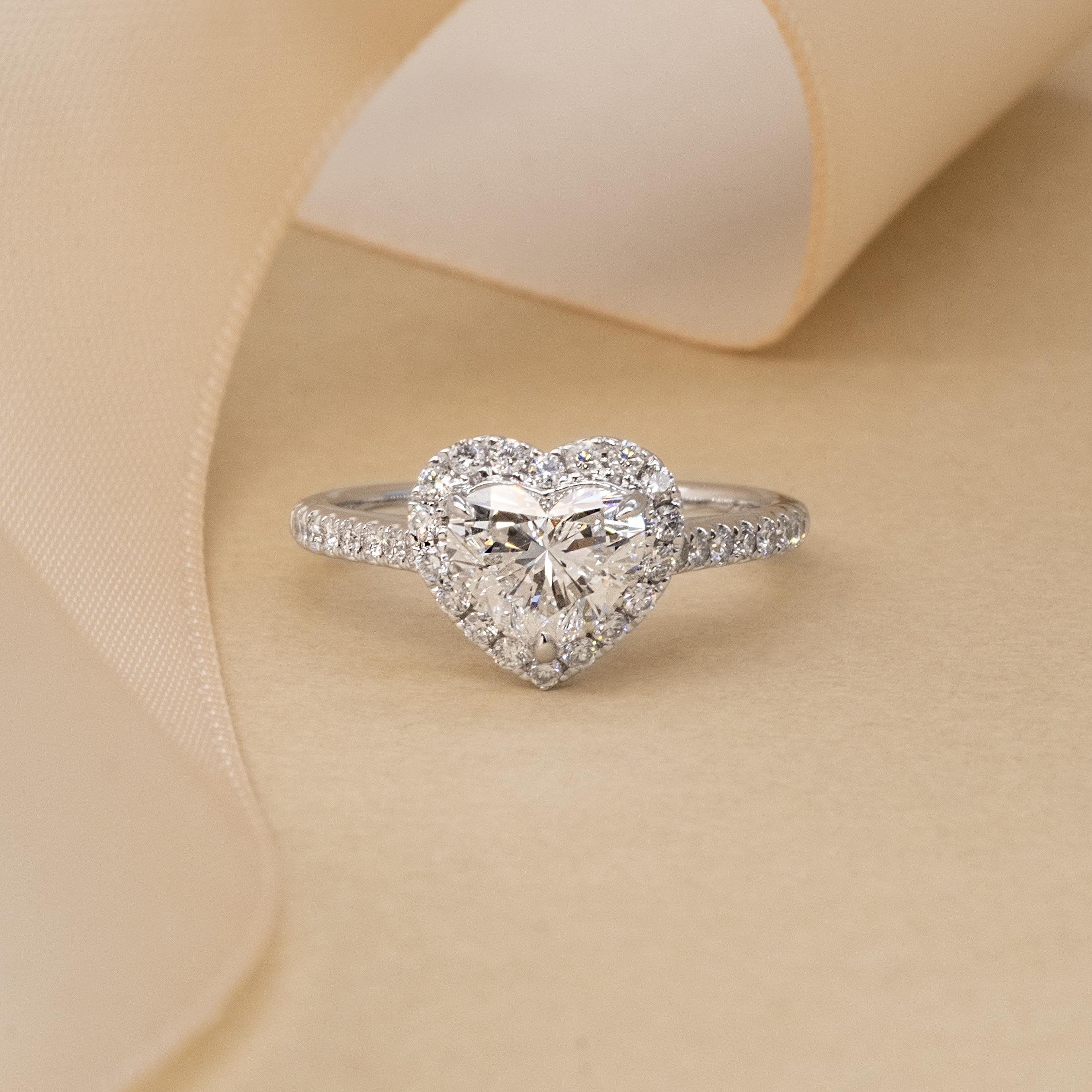 1.52ct D VVS2 心形圍鑽培育鑽石18K白金戒指