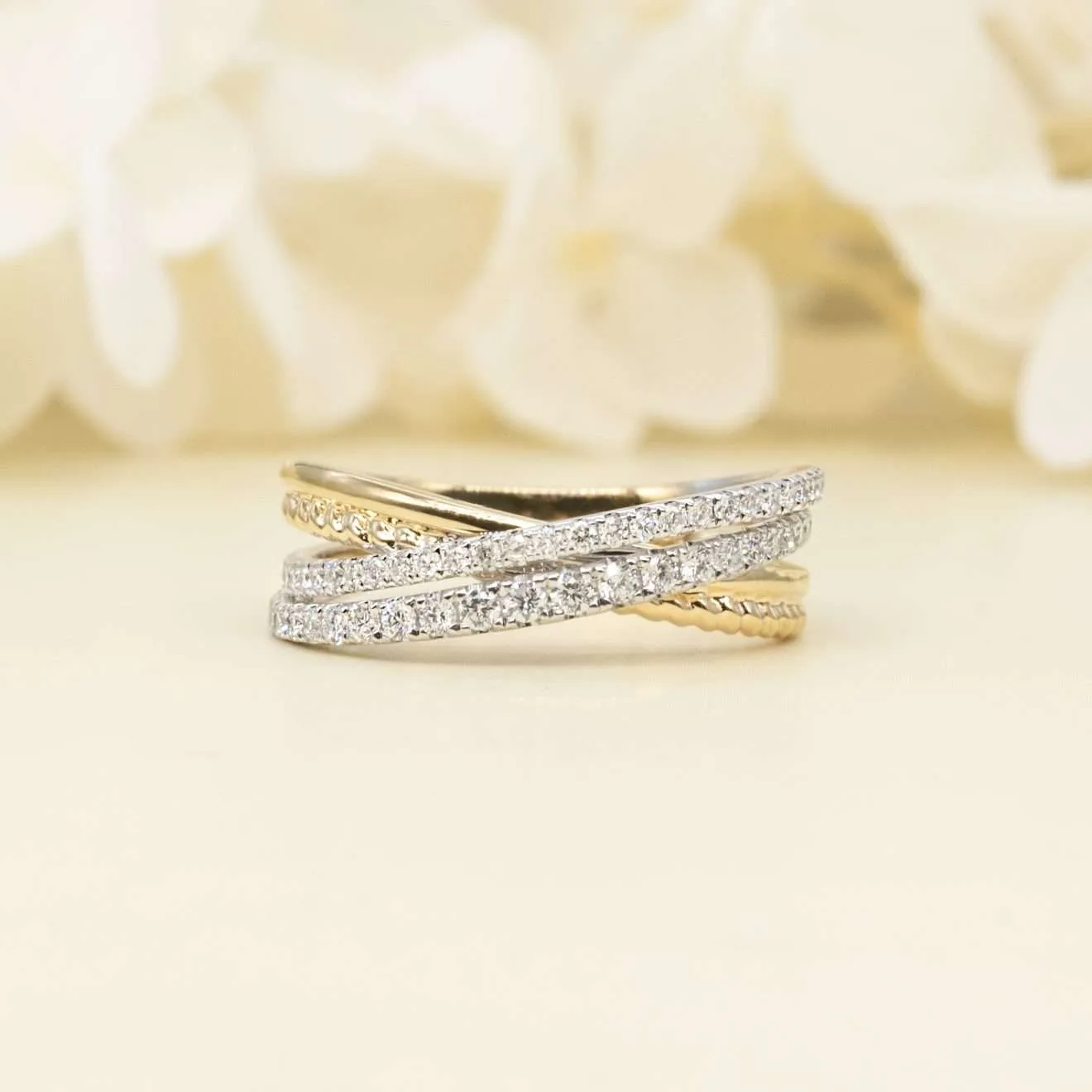 時尚交叉培育鑽石戒指