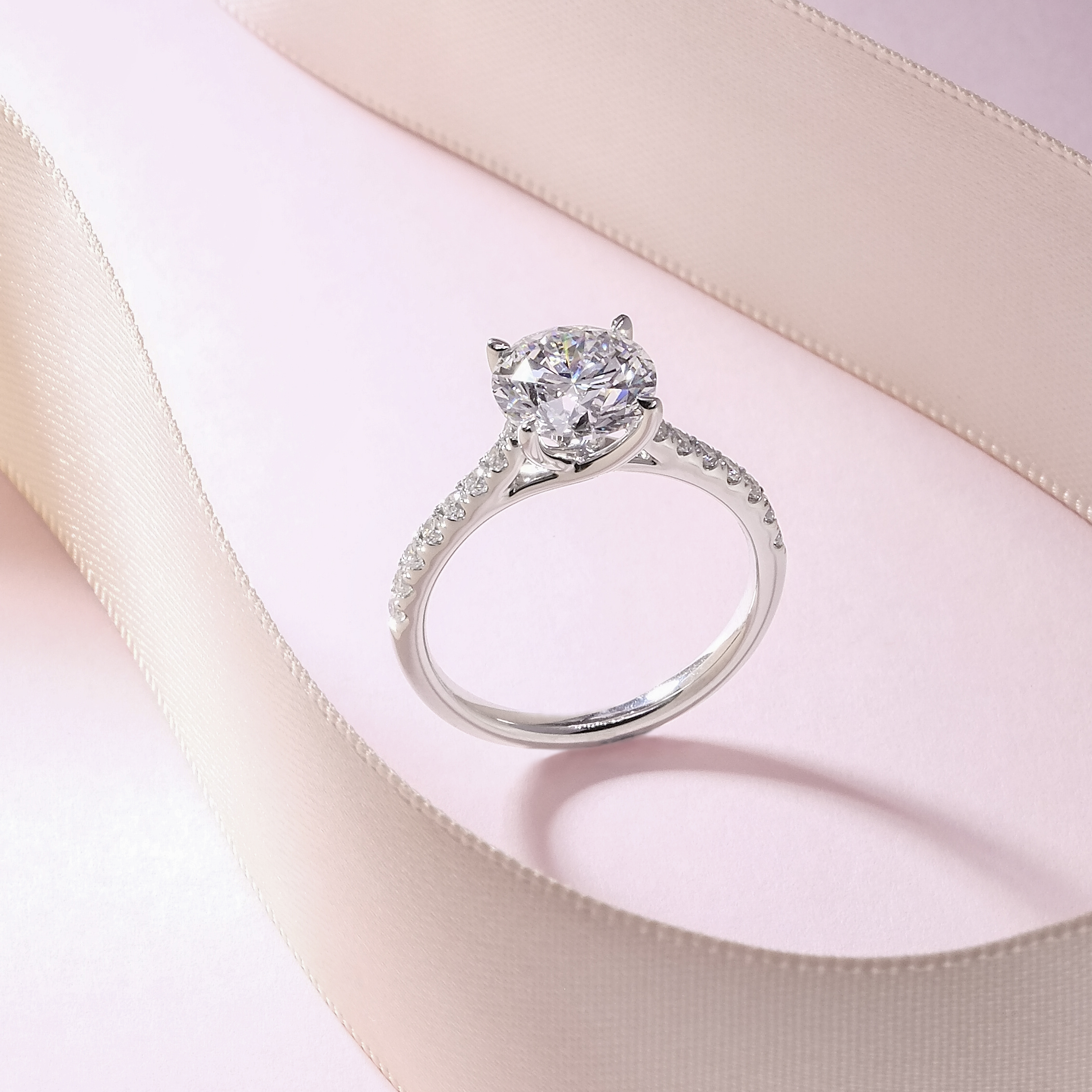 2卡D VVS2 圓形培育鑽石18K白金戒指 (附IGI證書)