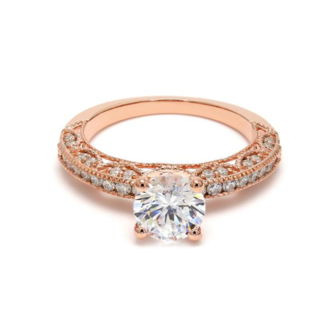 18K玫瑰金 Ume 鑽戒,通花工藝結合現代微鑲,展現古典精緻的藝術美感。