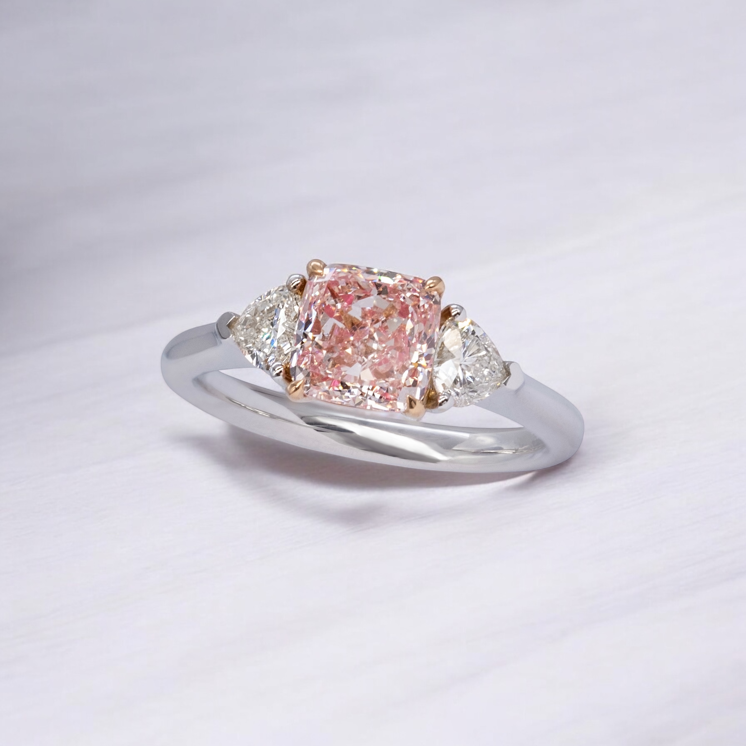 粉鑽戒指 情人節禮物