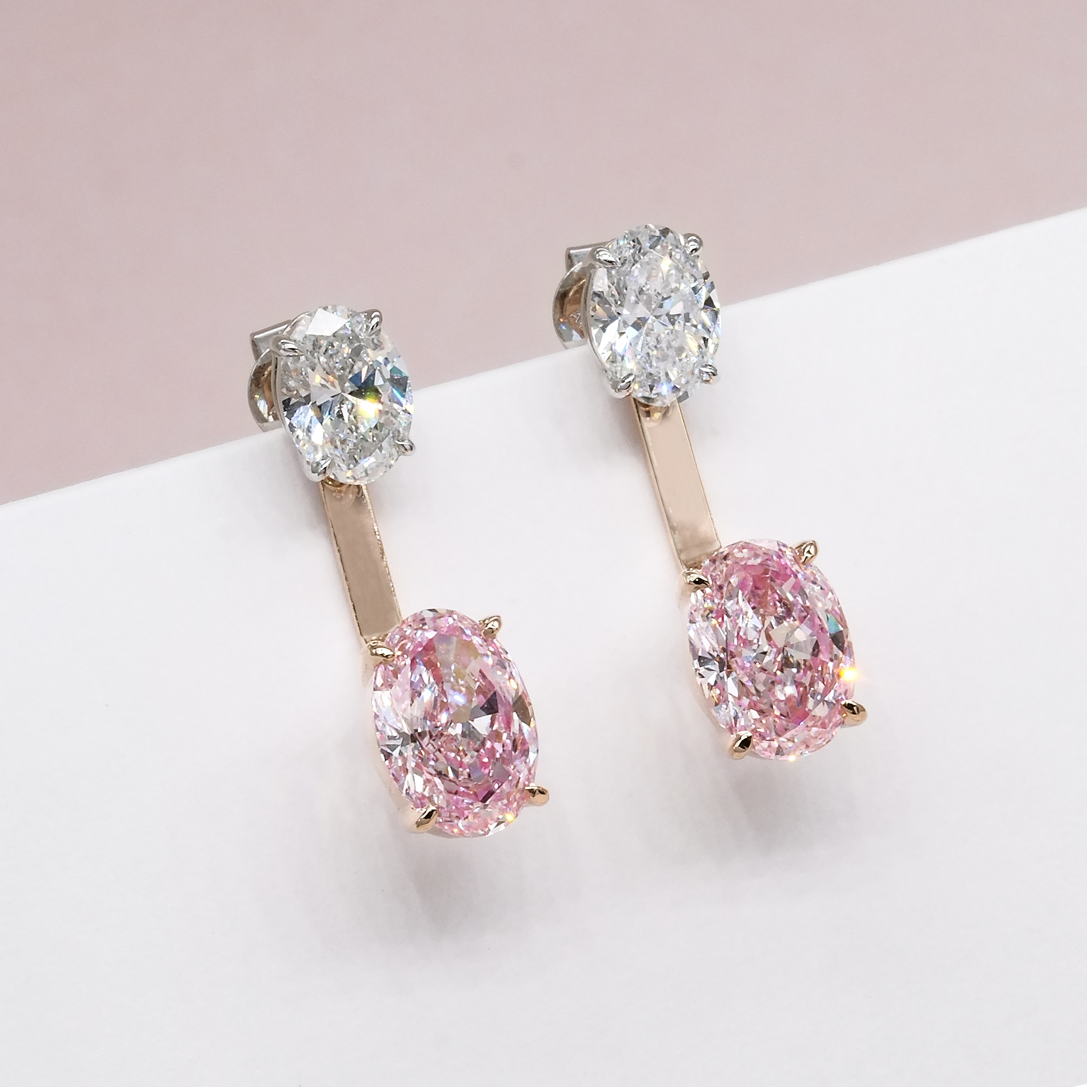 櫻映晨星橢圓形粉紅培育鑽石耳環