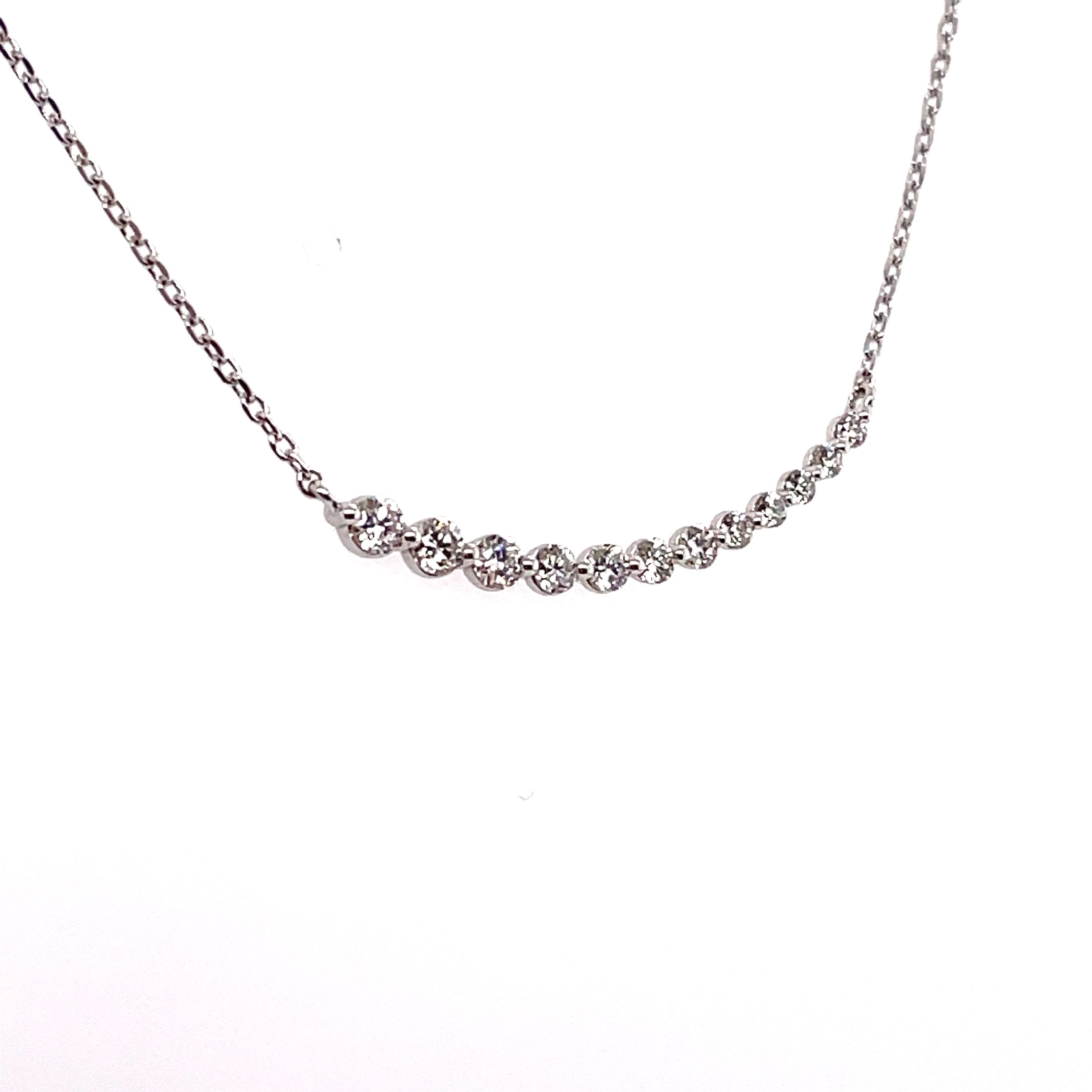 流星半月培育鑽石頸鏈