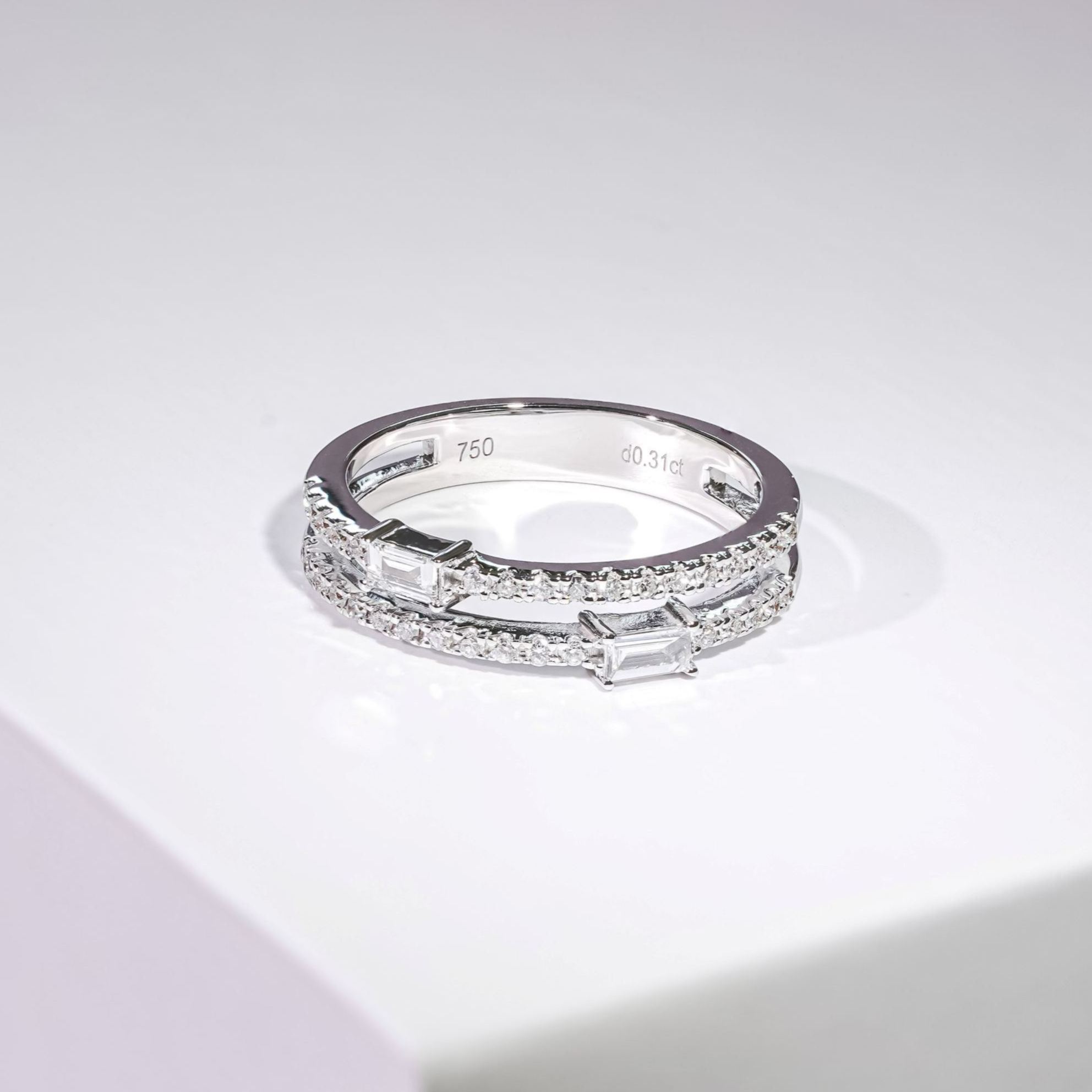 雙排閃亮培育鑽石戒指