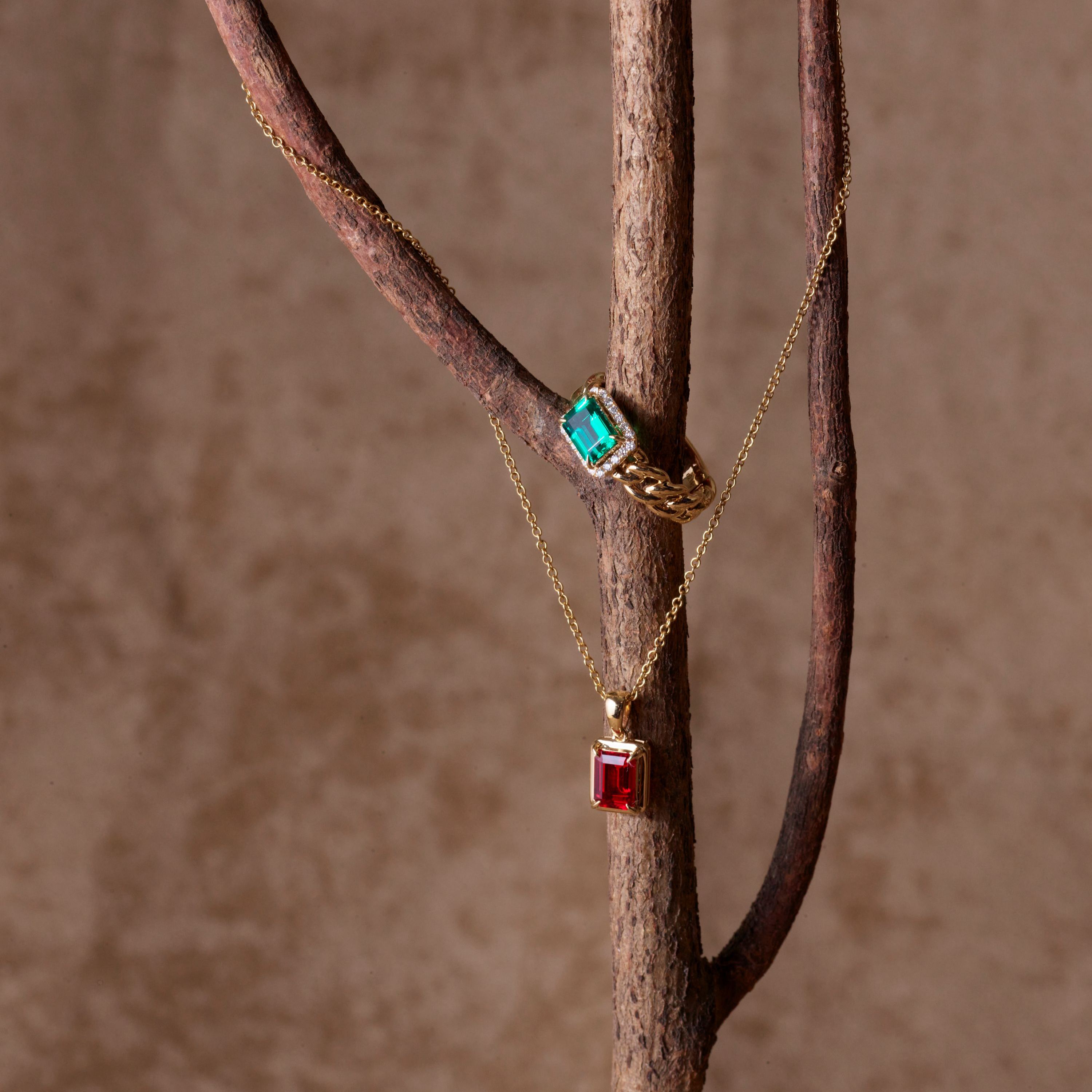 復古祖母綠形培育寶石吊墜連18K頸鏈