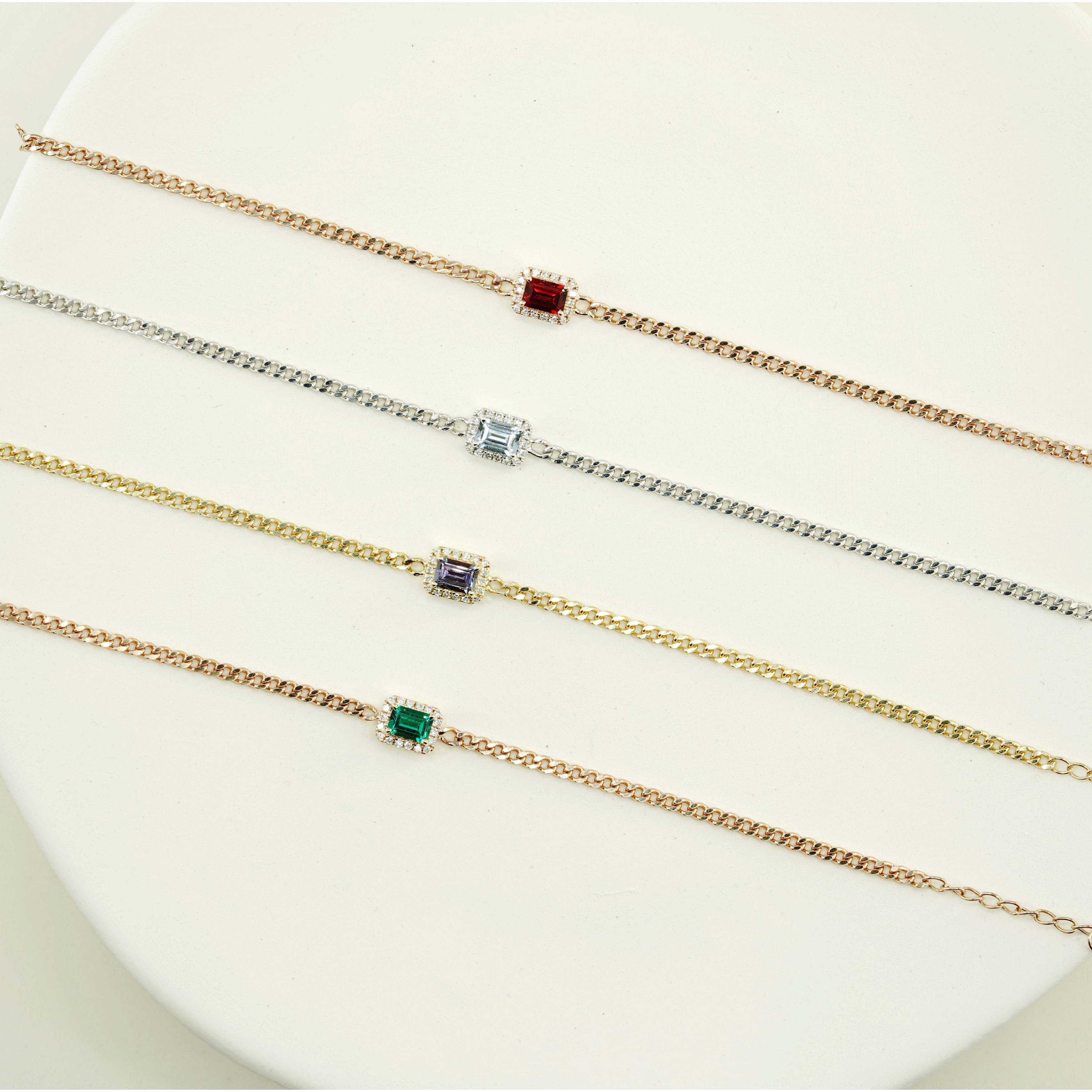 圍鑽祖母綠形培育寶石古巴手鏈