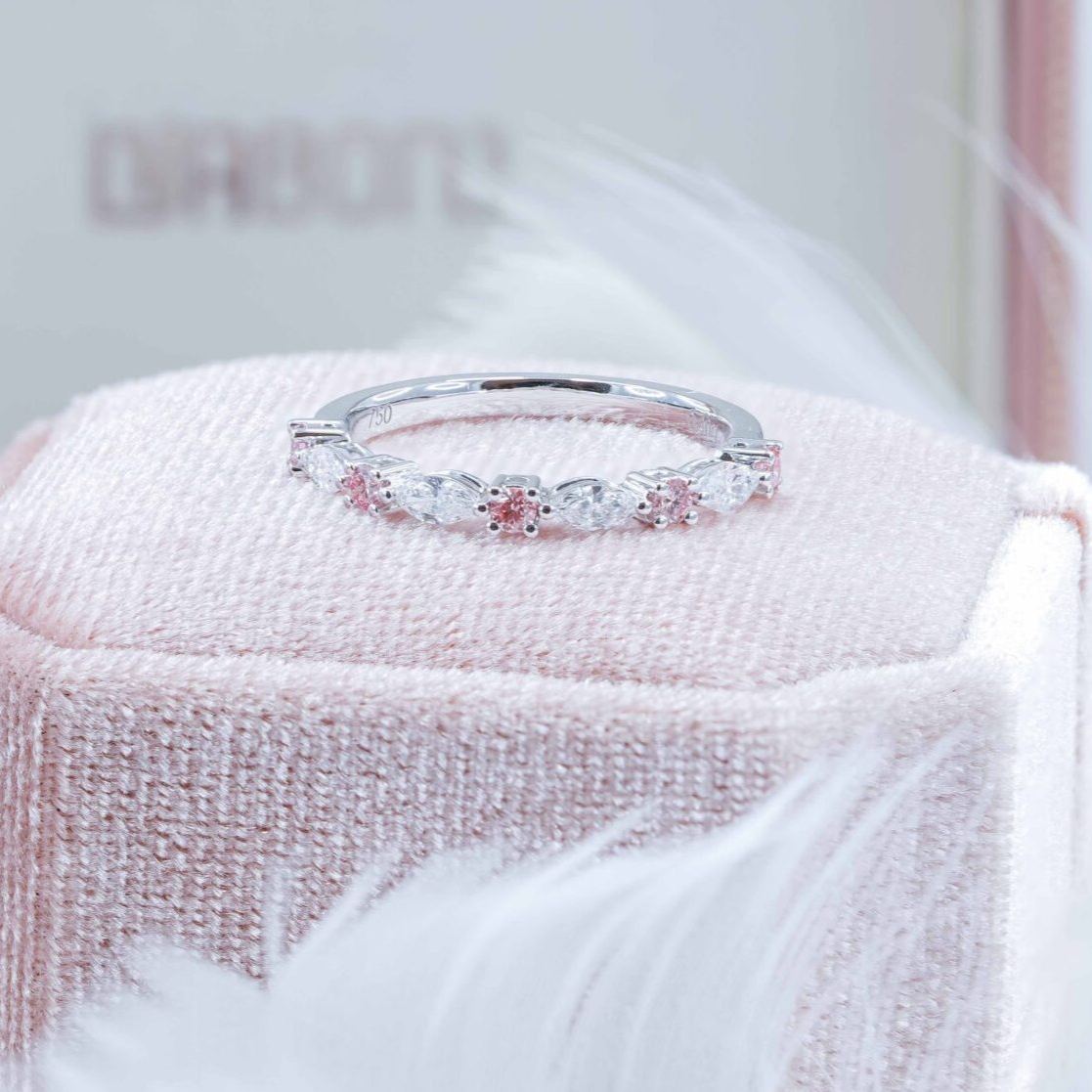 馬眼圓形培育粉鑽戒指