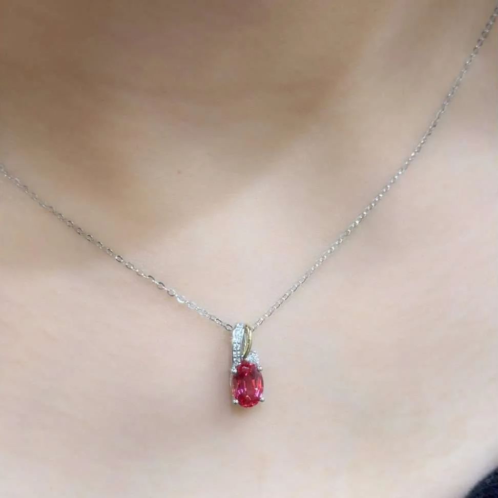 橢圓形培育寶石吊墜連18K頸鏈