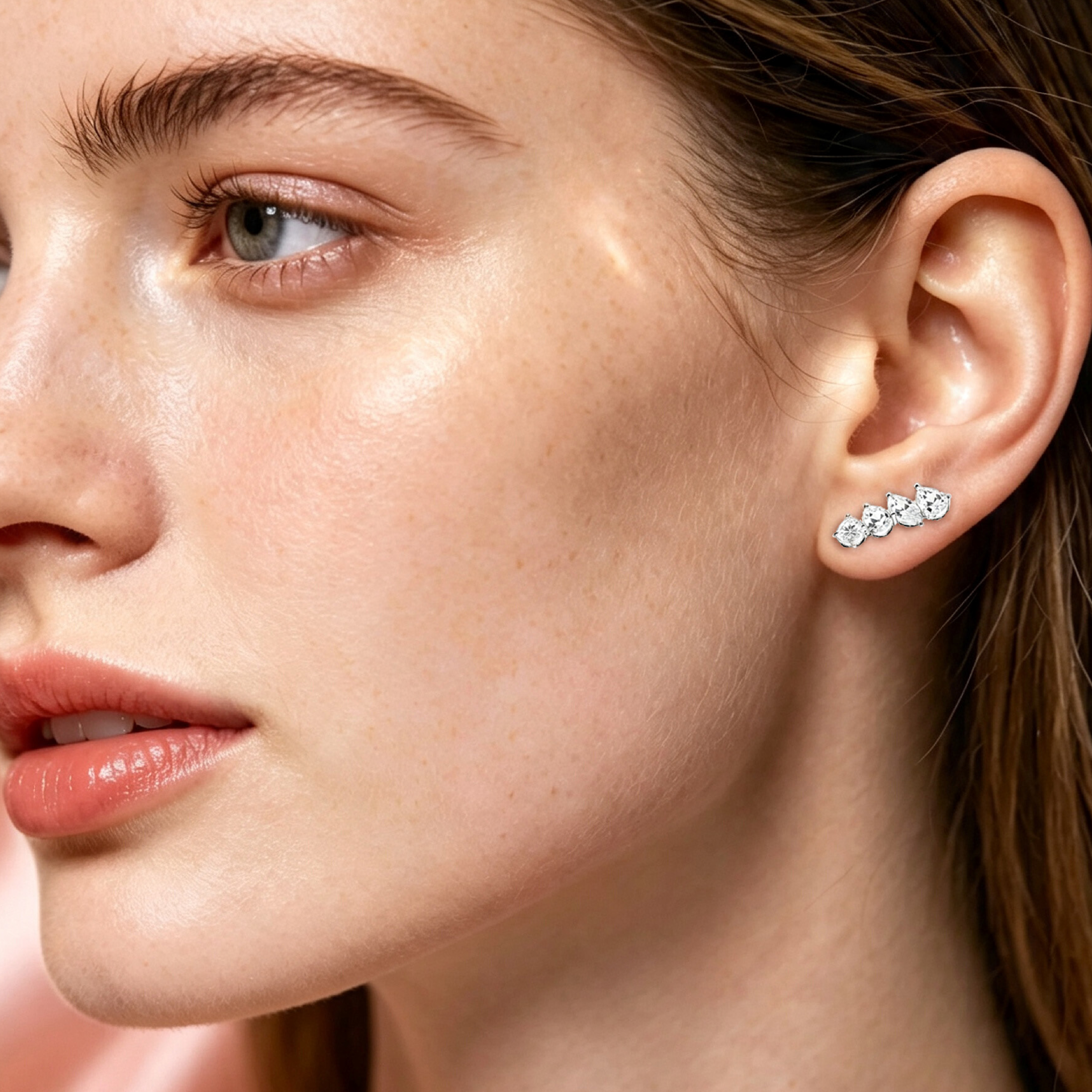 花式形狀 (Fancy Cut) 培育鑽石18K金耳環
