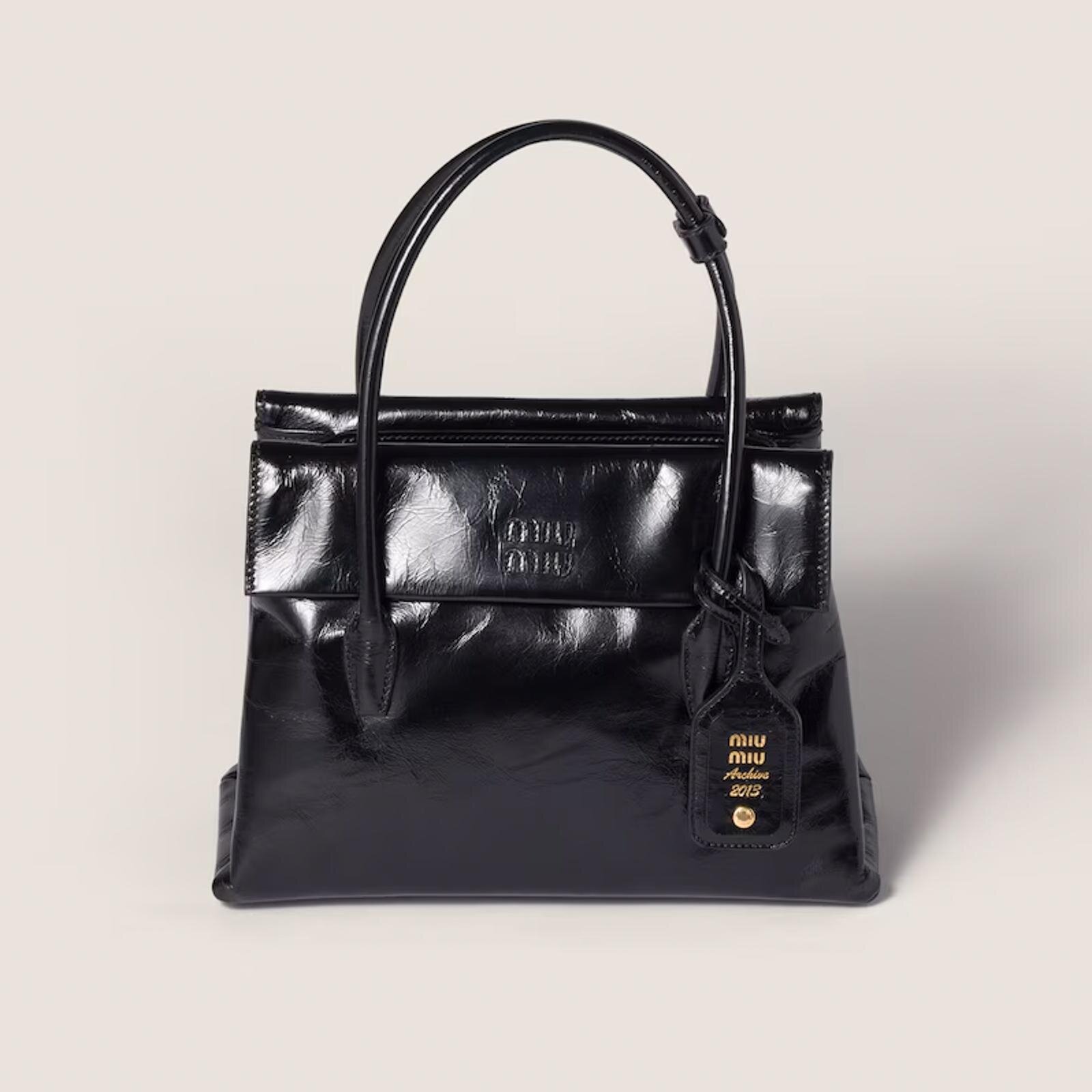 miu miu ビンテージ ブラックレザー バッグ 値下げ】miu miu