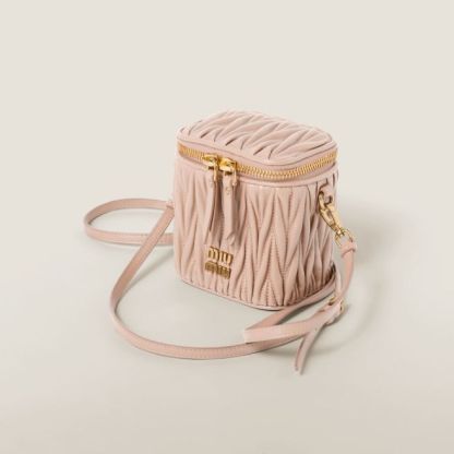 マトラッセ ナッパレザー マイクロバッグ