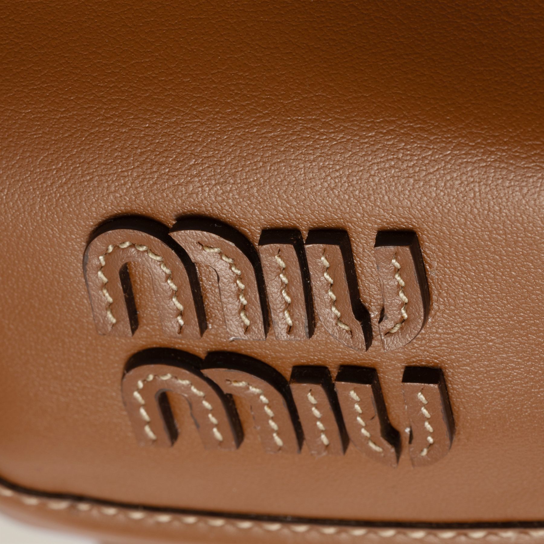 レザー バックパック  サイズ：22cm×18cm×11.5cm