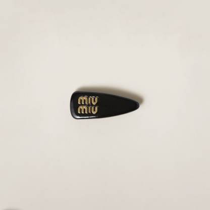 パテントレザー ヘアクリップ