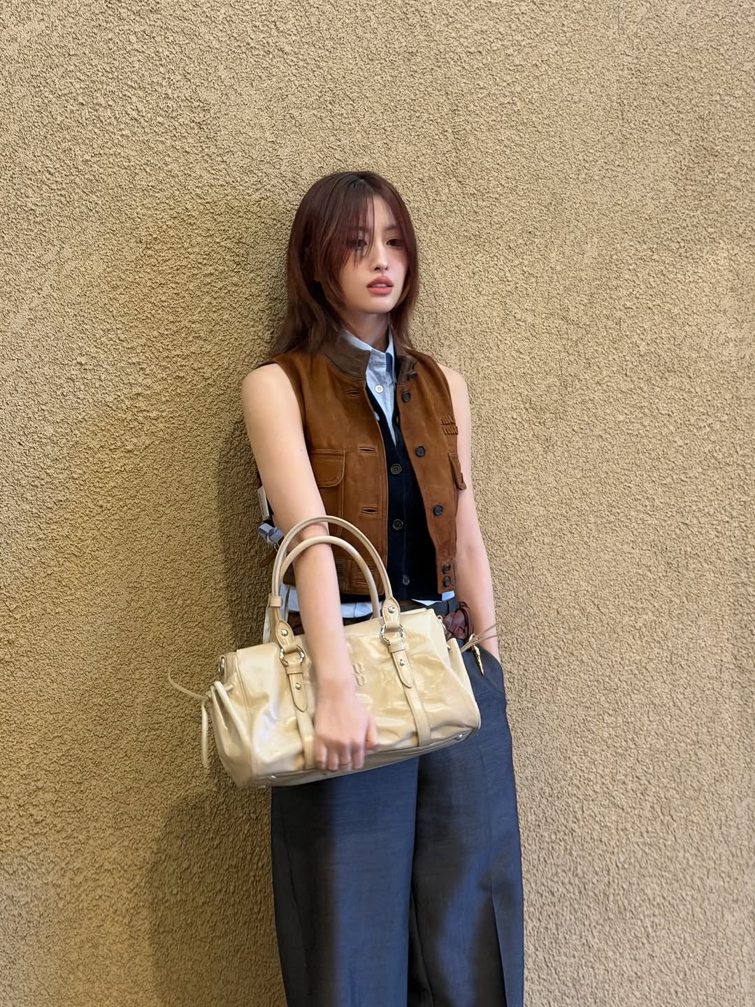 ミュウミュウ パテントレザー ヘアクリップ カラー：レッド | MIU MIU