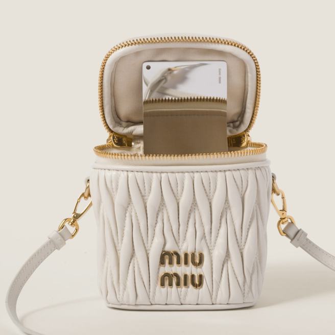 マトラッセ ナッパレザー マイクロバッグ – MIU MIU（ミュウミュウ
