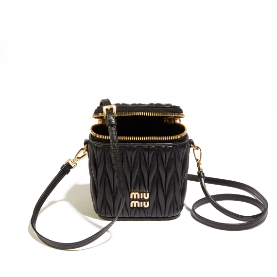 ナッパレザー・マトラッセ マイクロバッグ